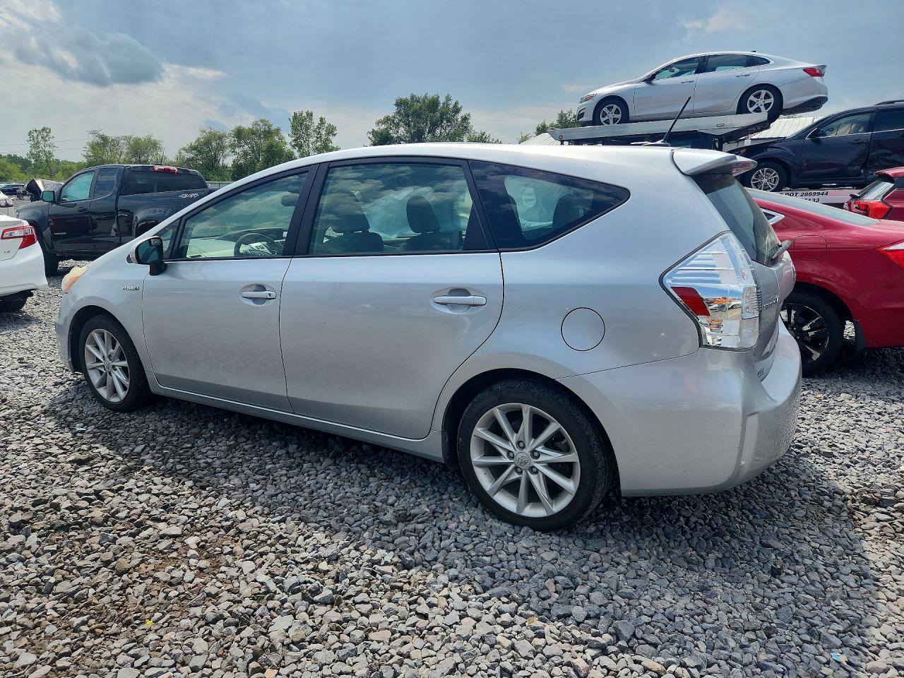 2012 Toyota Prius V Five Silver vin: JTDZN3EU8C3034101
