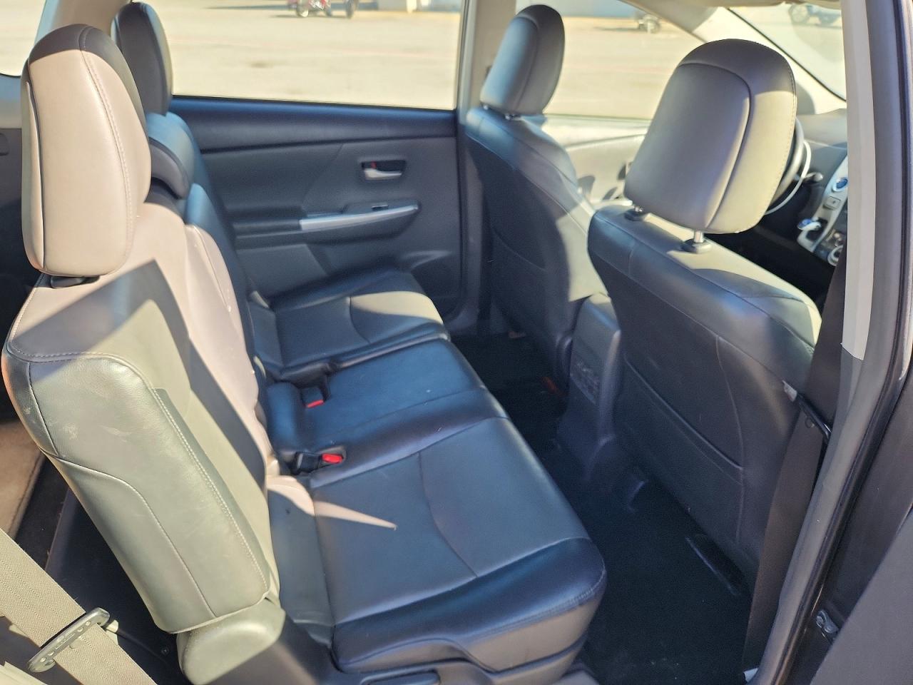 2012 Toyota Prius V Five Gray vin: JTDZN3EU8C3088045
