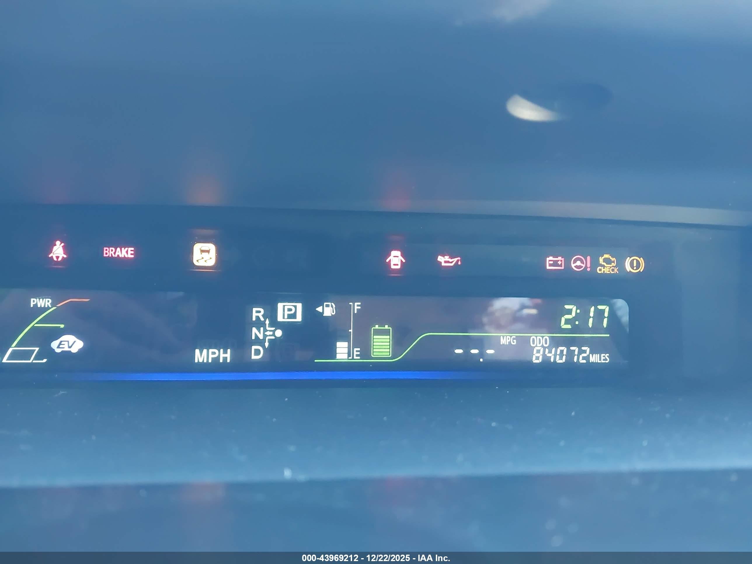 2012 Toyota Prius V Two Silver vin: JTDZN3EU8C3176366
