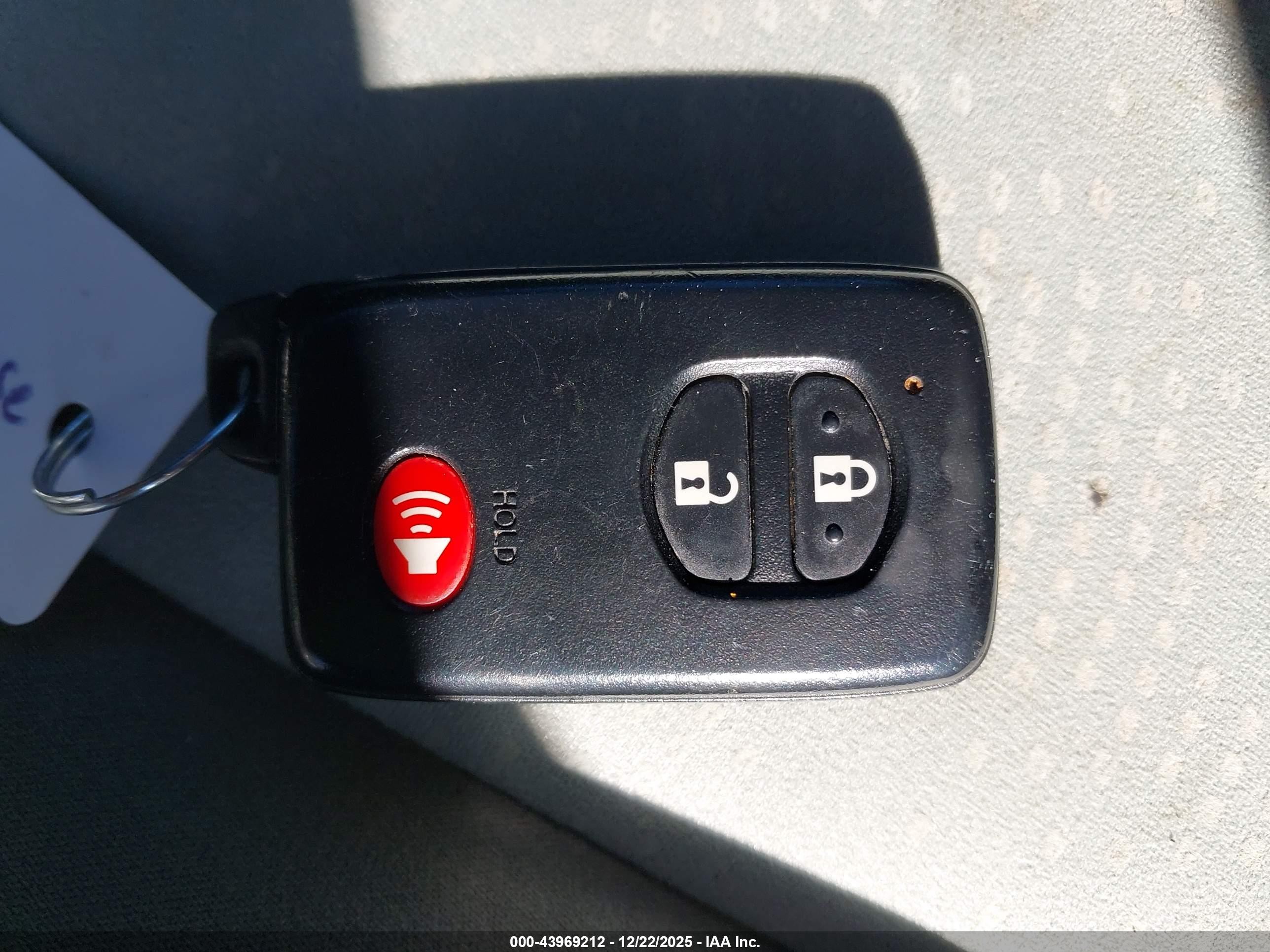 2012 Toyota Prius V Two Silver vin: JTDZN3EU8C3176366