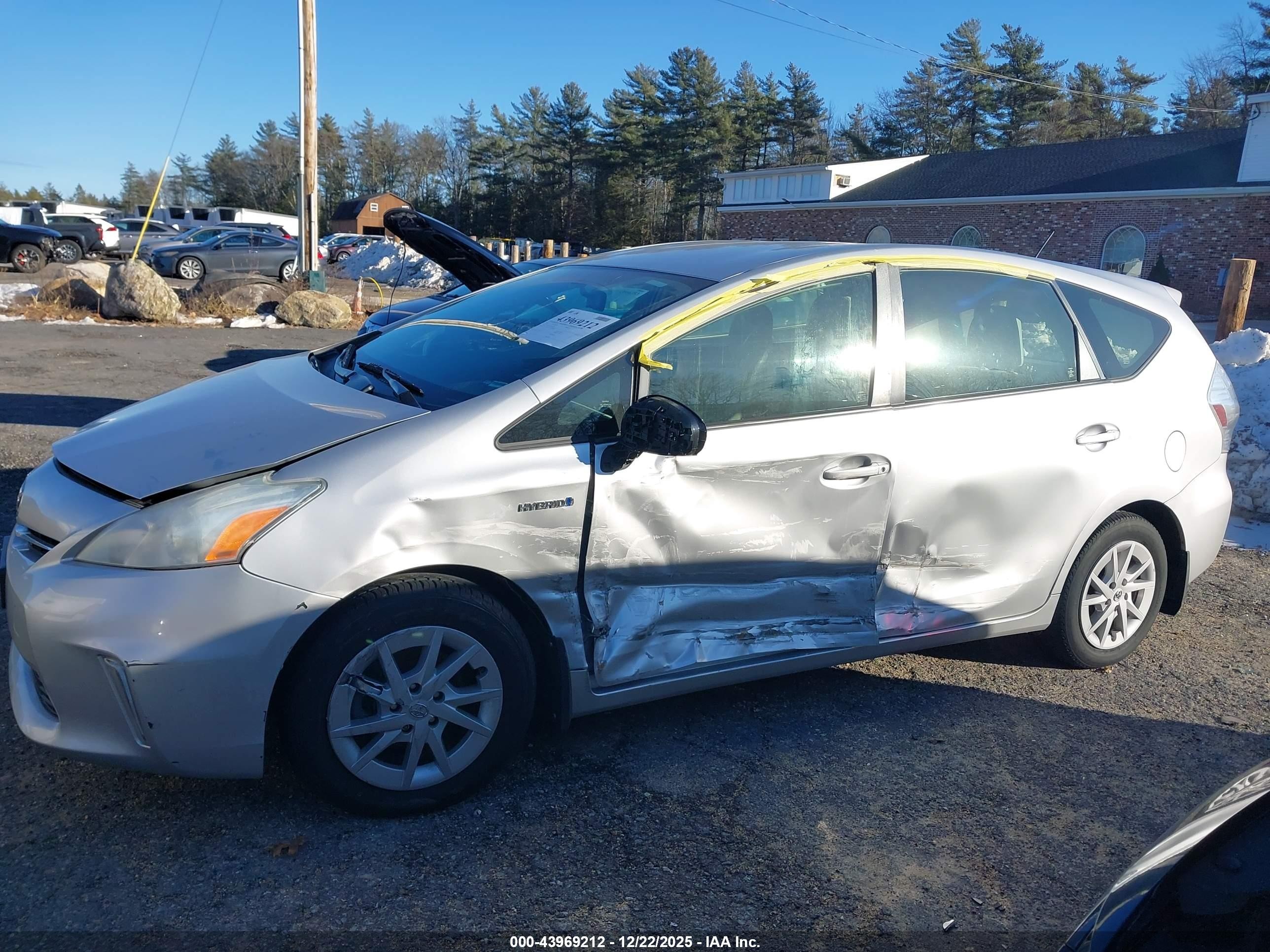 2012 Toyota Prius V Two Silver vin: JTDZN3EU8C3176366