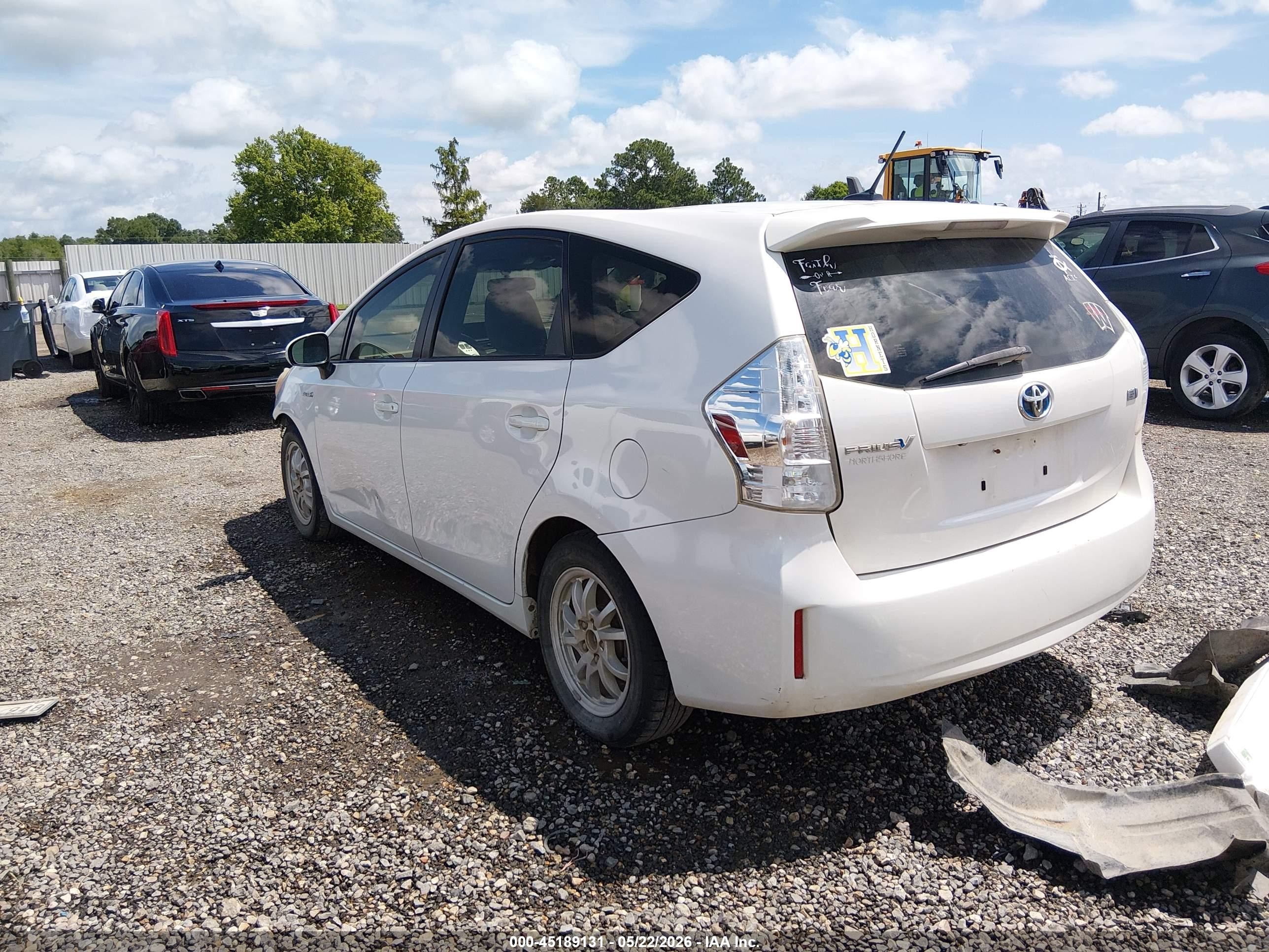 2012 Toyota Prius V Three White vin: JTDZN3EU8C3177176