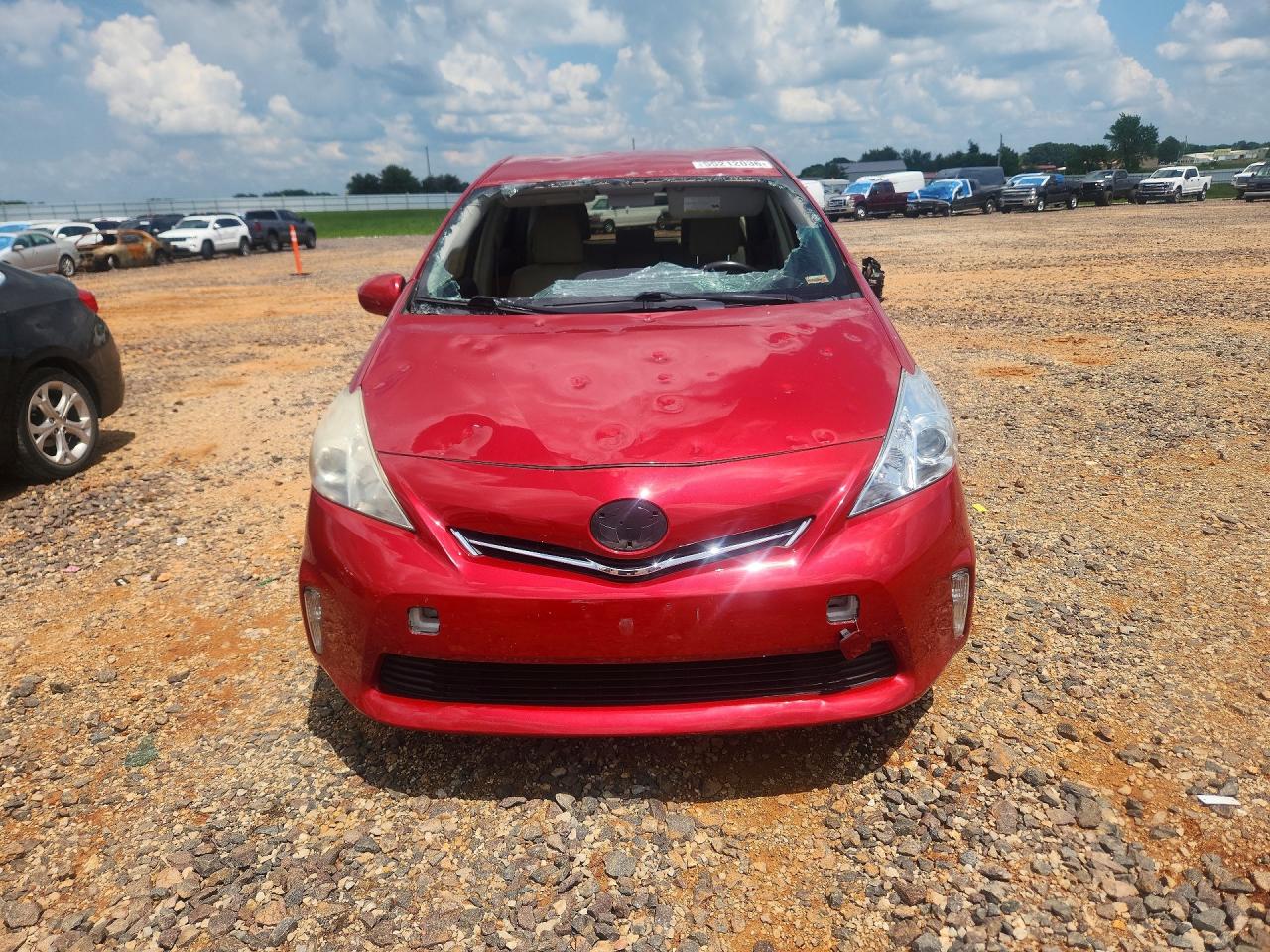 2013 Toyota Prius V Three Red vin: JTDZN3EU8D3262911