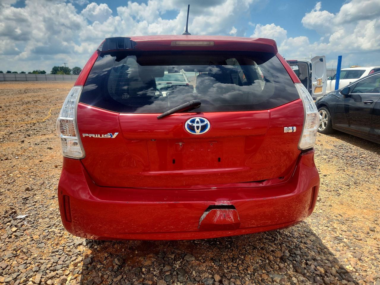 2013 Toyota Prius V Three Red vin: JTDZN3EU8D3262911