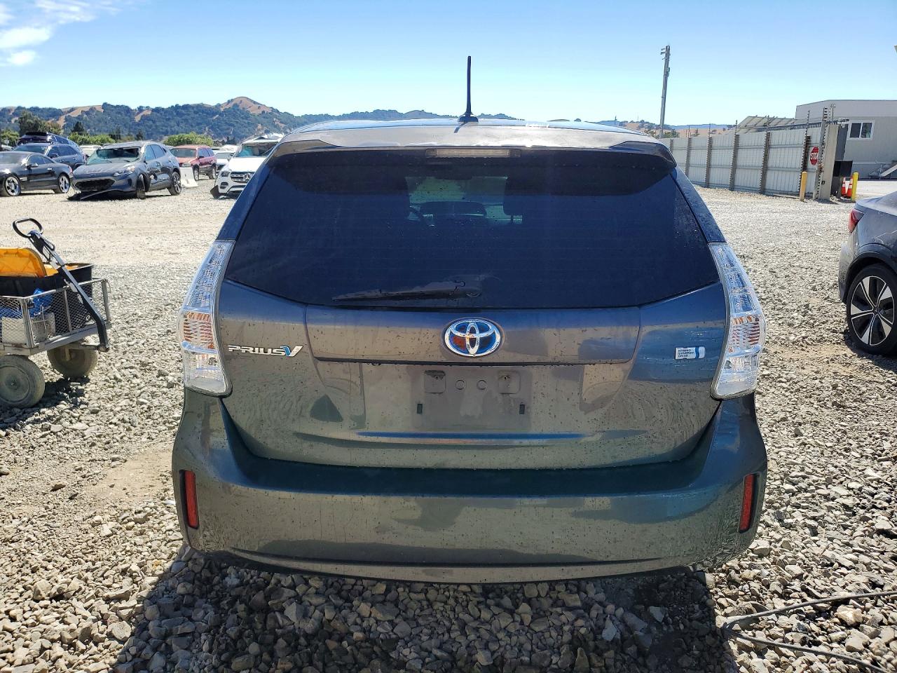2013 Toyota Prius V Three Угольный vin: JTDZN3EU8D3263427