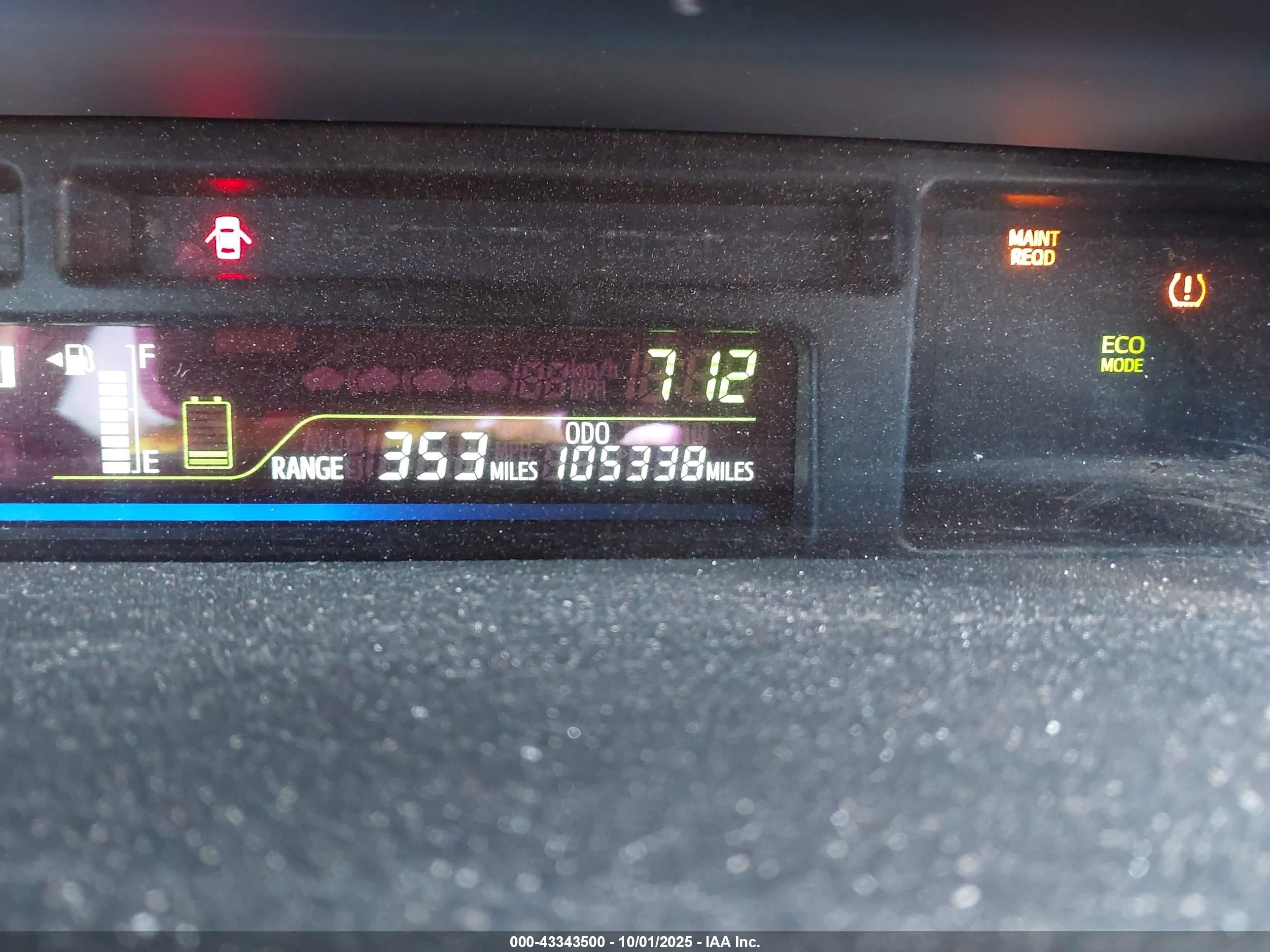 2013 Toyota Prius V Five Белый vin: JTDZN3EU8D3273679
