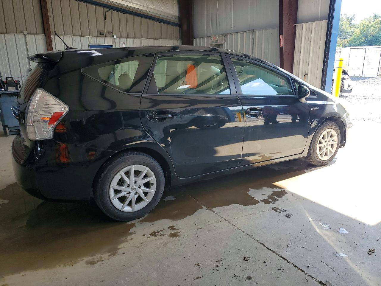 2013 Toyota Prius V Three Black vin: JTDZN3EU8D3286951