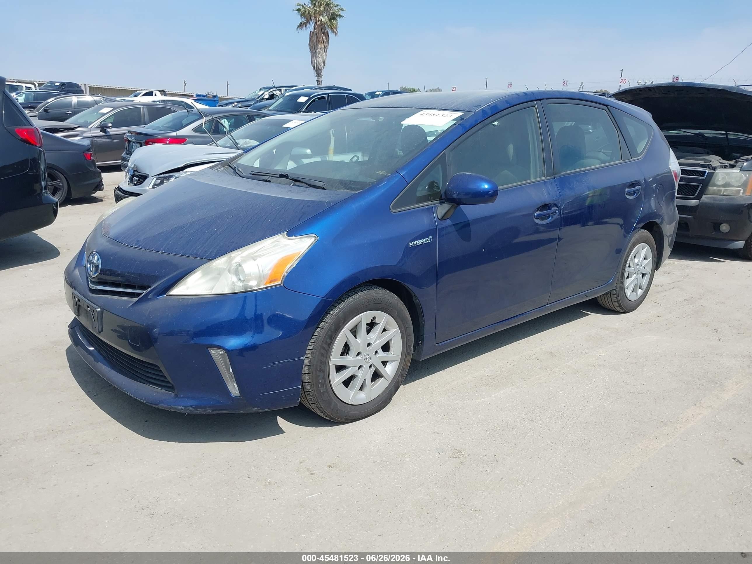 2014 Toyota Prius V Two Blue vin: JTDZN3EU8E3290547