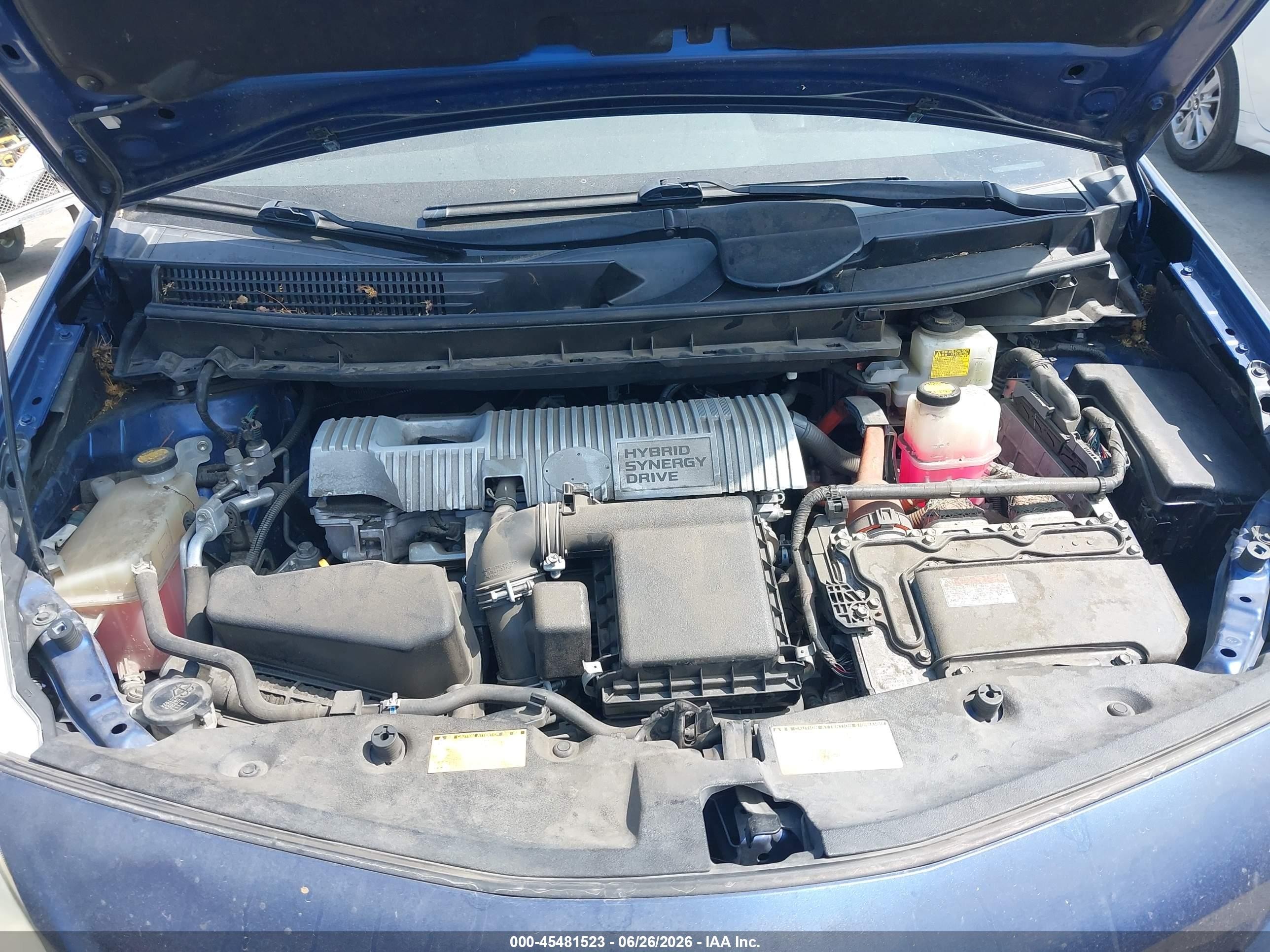 2014 Toyota Prius V Two Blue vin: JTDZN3EU8E3290547