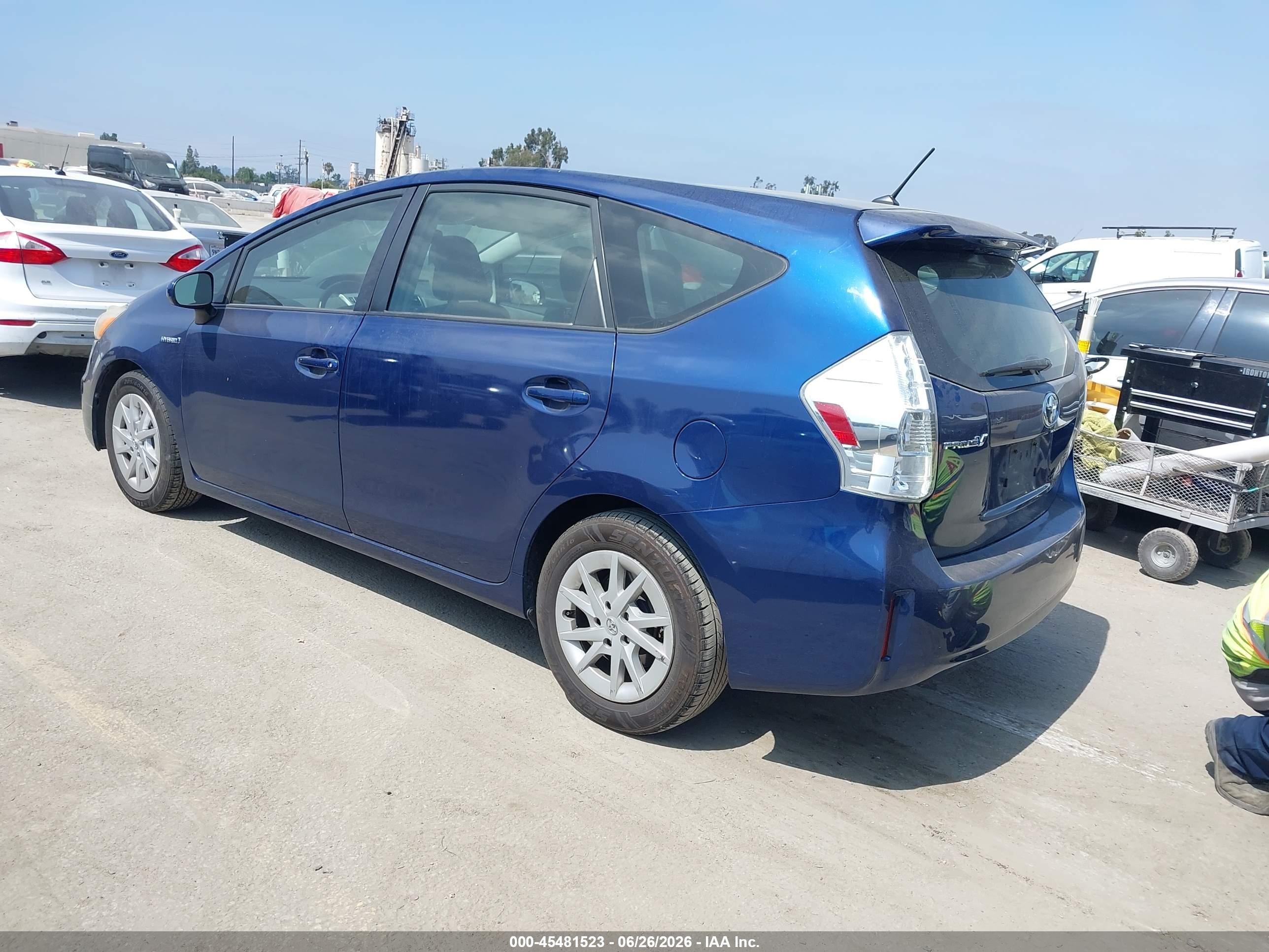 2014 Toyota Prius V Two Blue vin: JTDZN3EU8E3290547