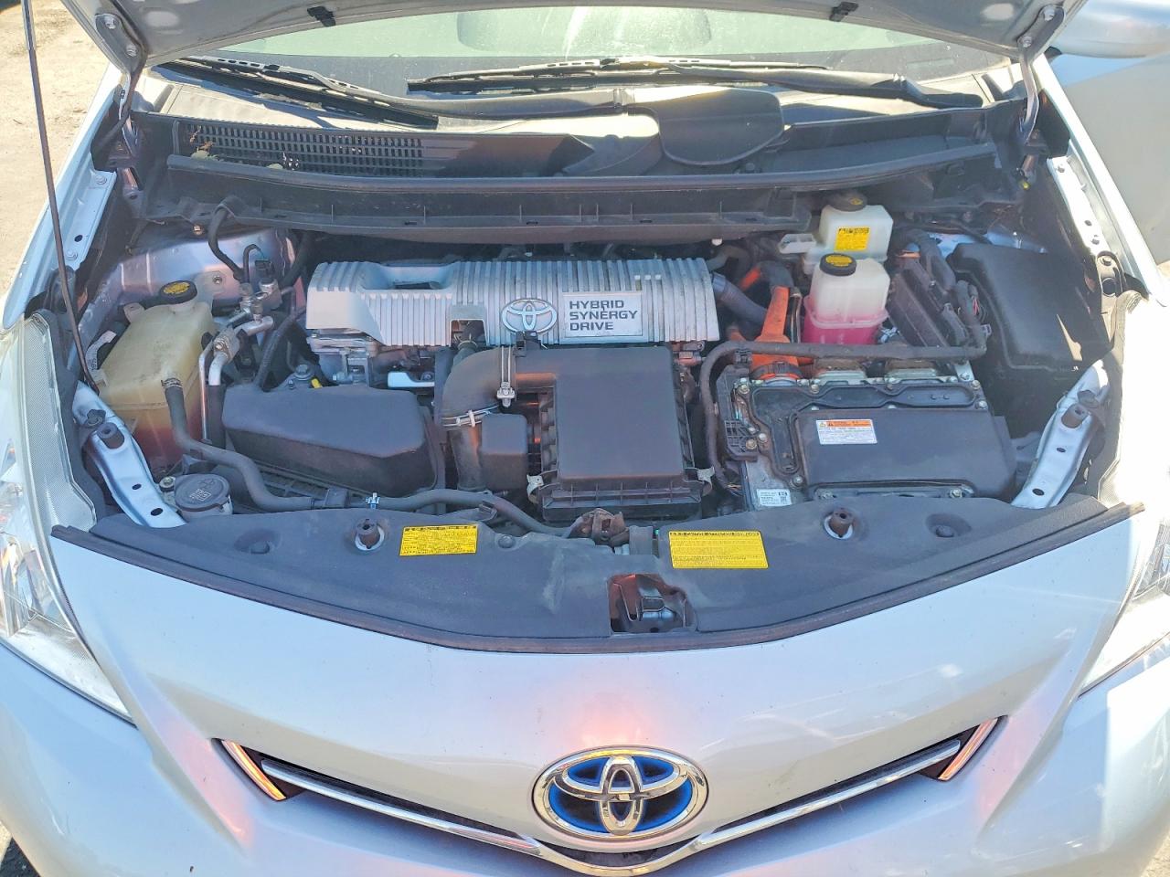 2014 Toyota Prius V Three Синий vin: JTDZN3EU8E3304544
