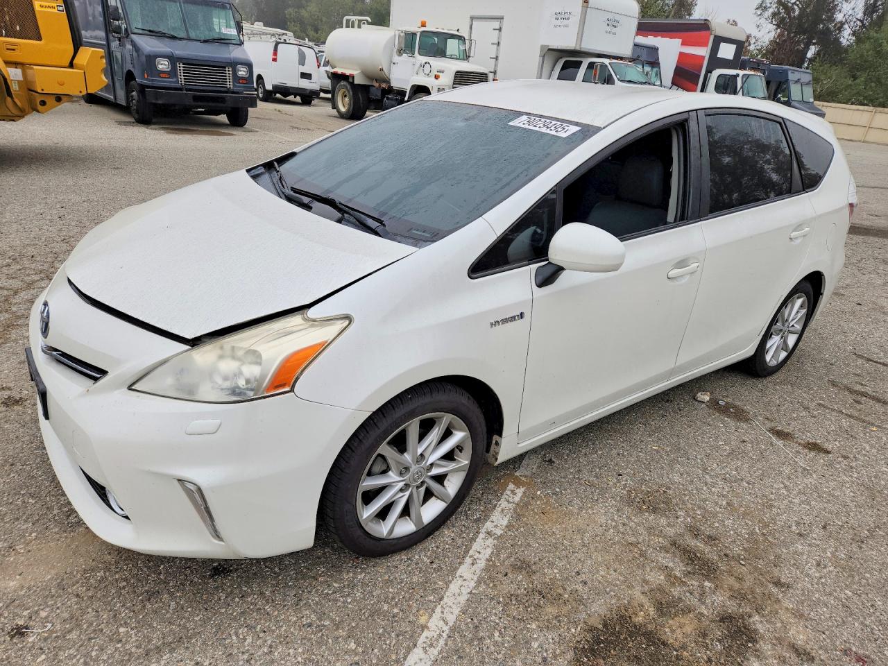 2014 Toyota Prius V Five Белый vin: JTDZN3EU8E3319237
