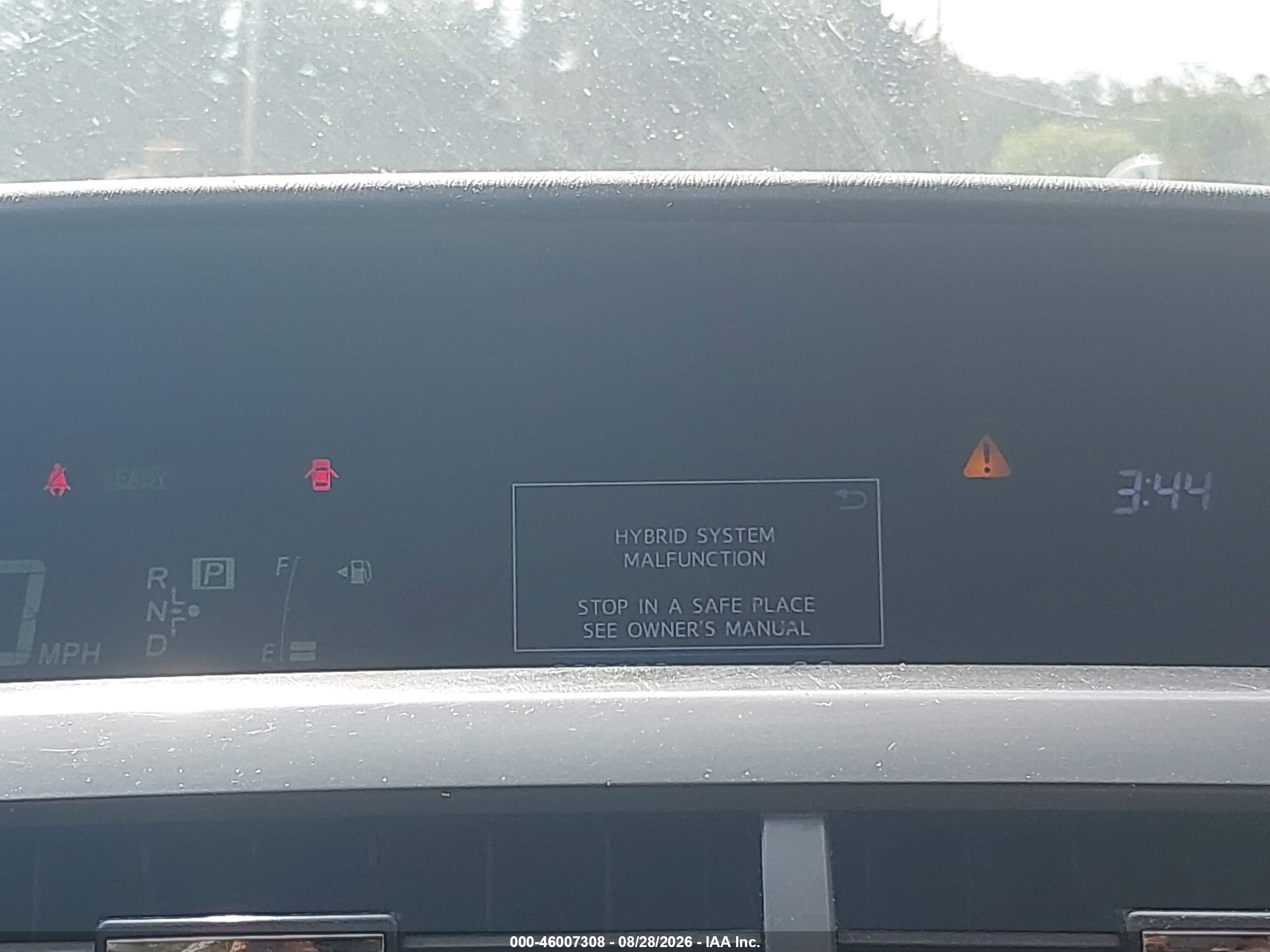 2015 Toyota Prius V Three Серебряный vin: JTDZN3EU8FJ027228