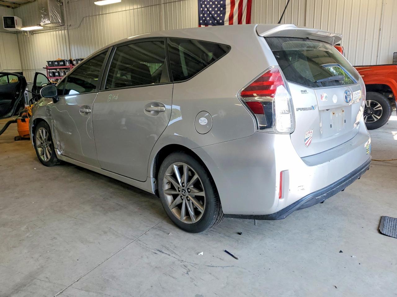 2015 Toyota Prius V Five Silver vin: JTDZN3EU8FJ029917