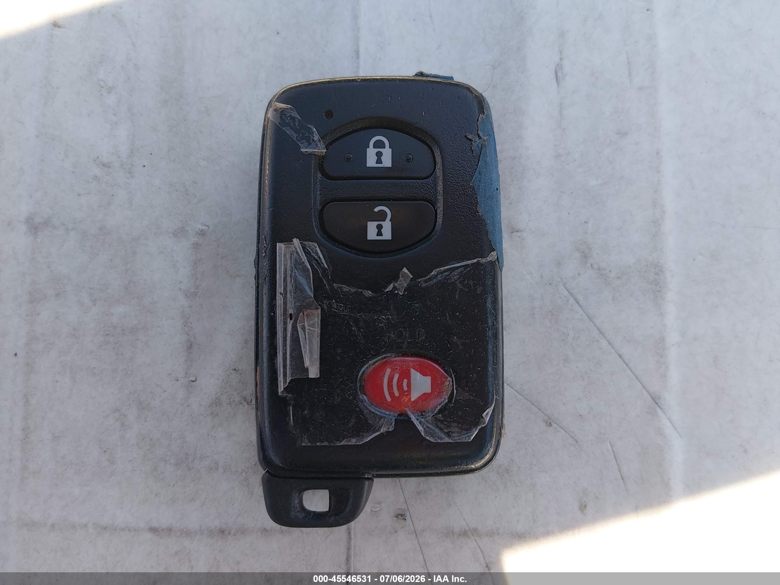2015 Toyota Prius V Two Silver vin: JTDZN3EU8FJ033059