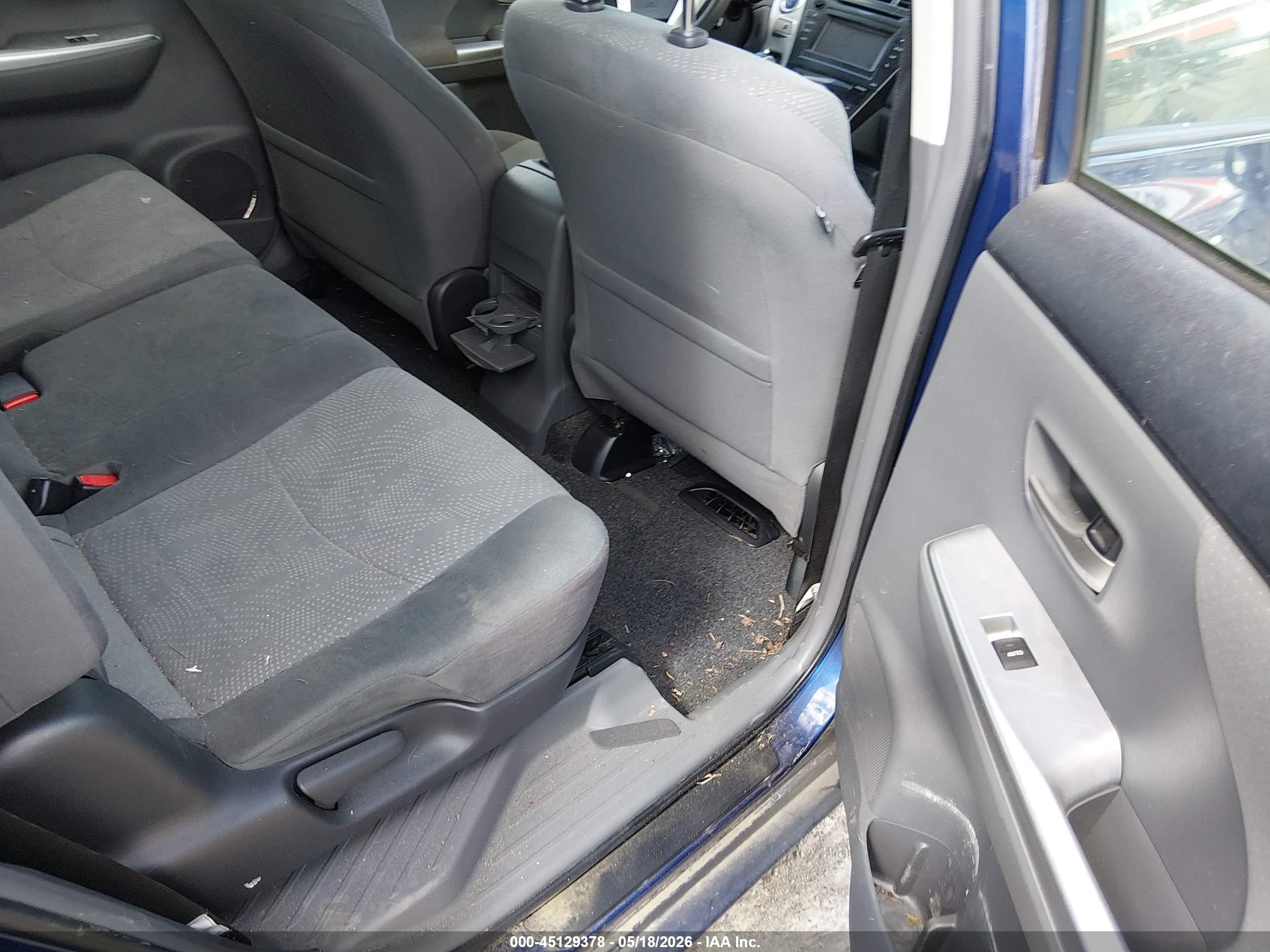 2012 Toyota Prius V Two Blue vin: JTDZN3EU9C3069035