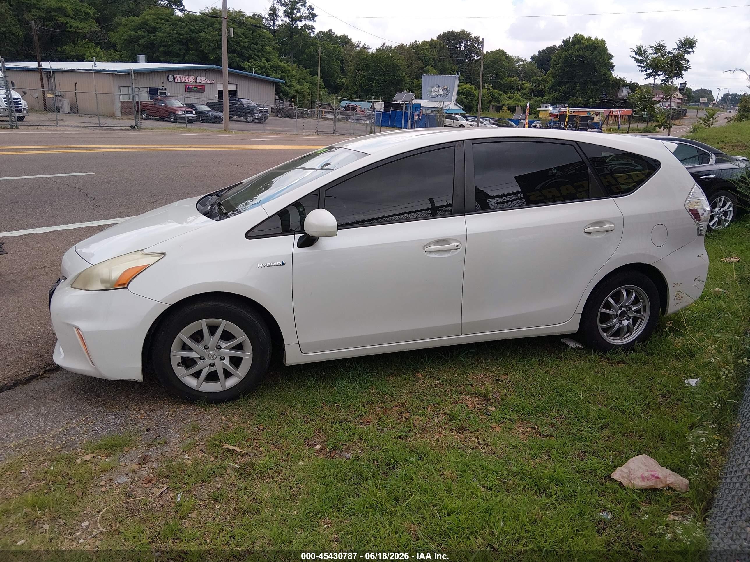 2012 Toyota Prius V Three White vin: JTDZN3EU9C3149919