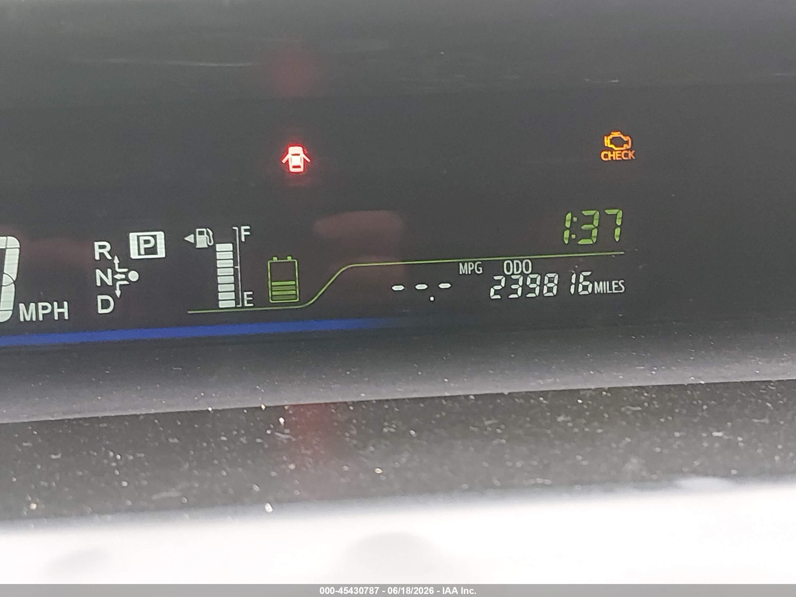 2012 Toyota Prius V Three White vin: JTDZN3EU9C3149919