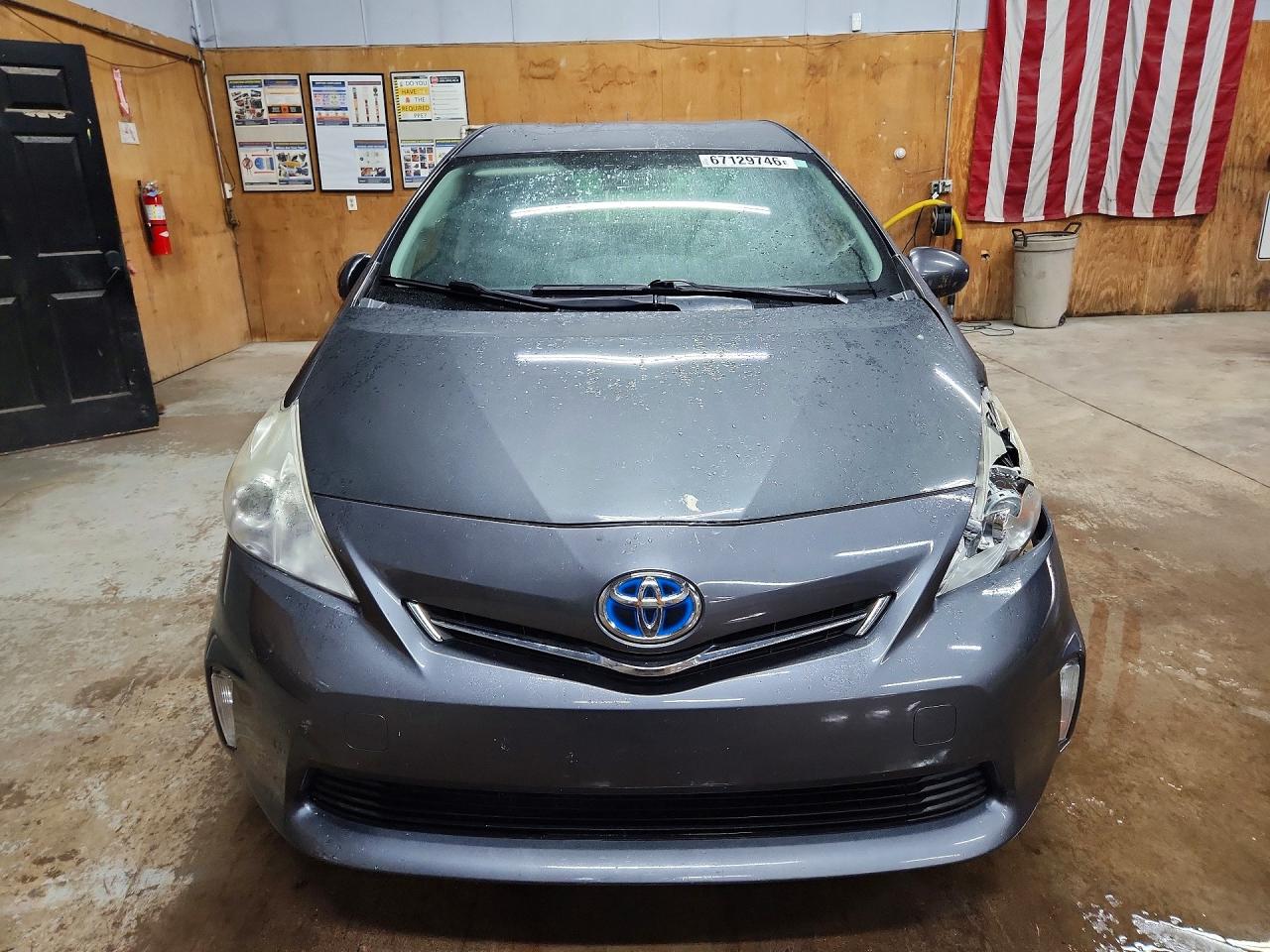 2012 Toyota Prius V Three Charcoal vin: JTDZN3EU9C3158166
