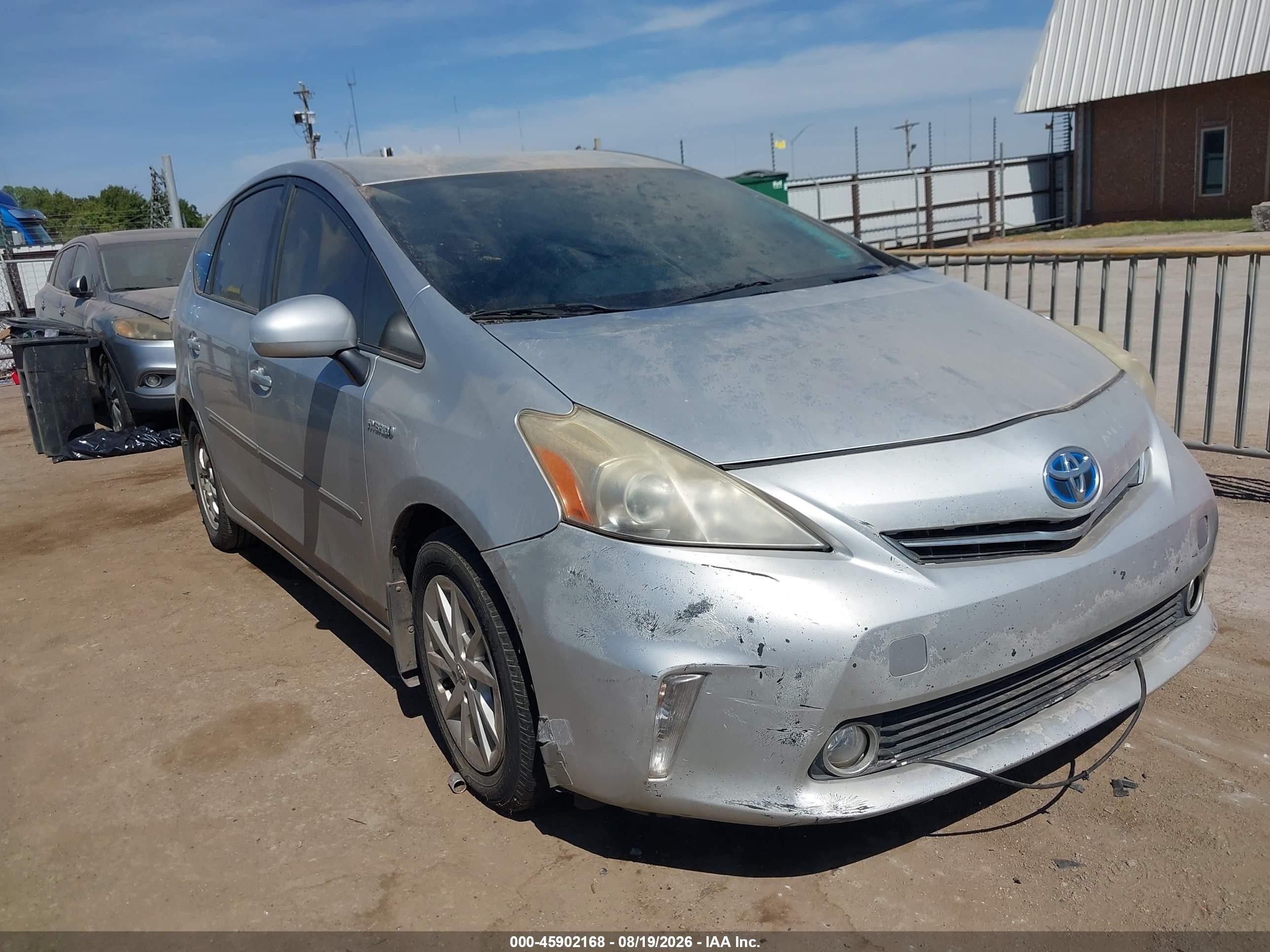 2013 Toyota Prius V Two Серебряный vin: JTDZN3EU9D3192772