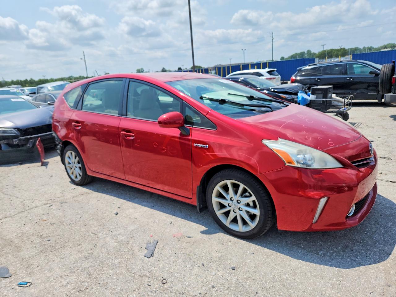 2013 Toyota Prius V Five Red vin: JTDZN3EU9D3196319