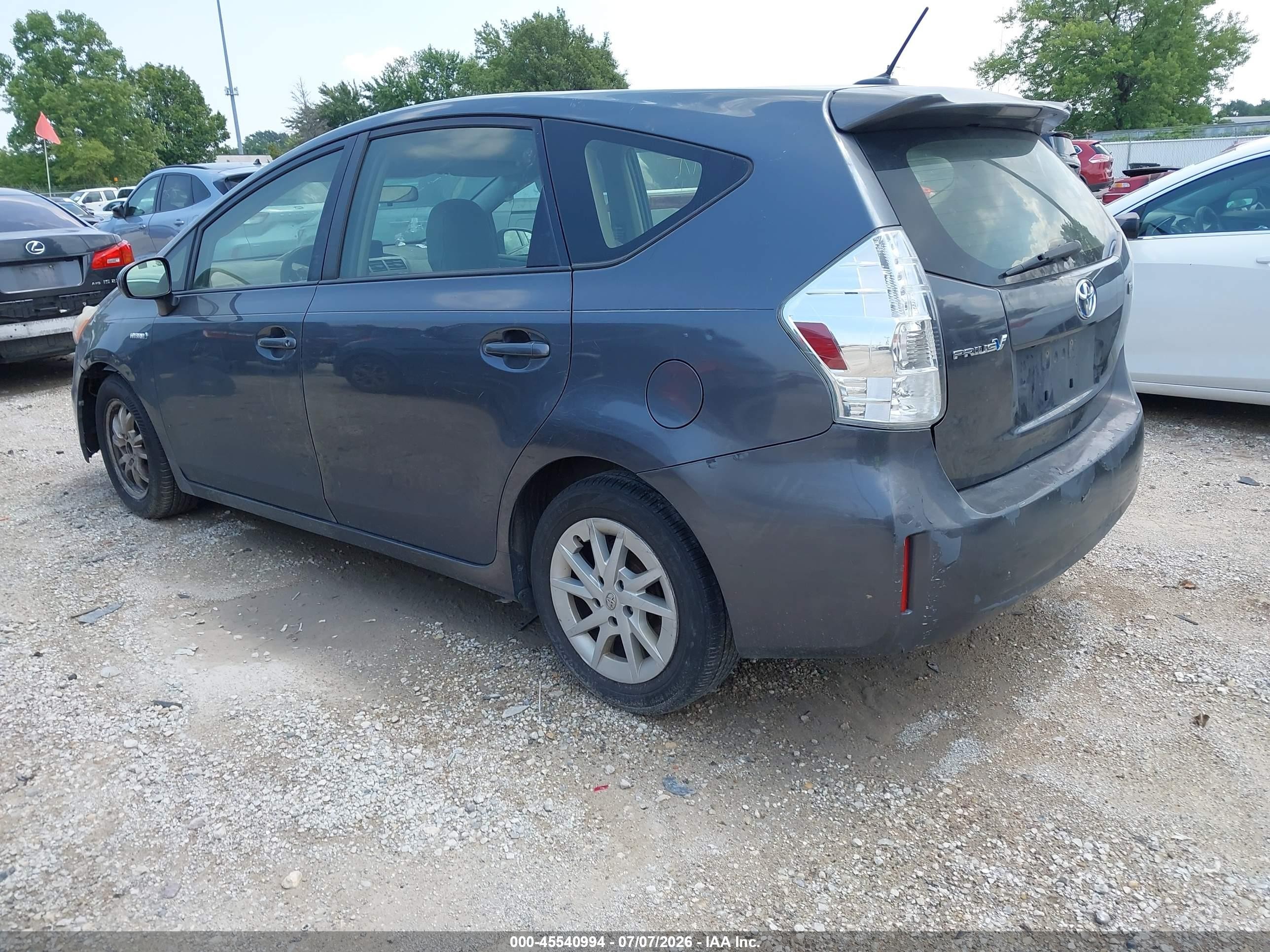2013 Toyota Prius V Three Gray vin: JTDZN3EU9D3202040