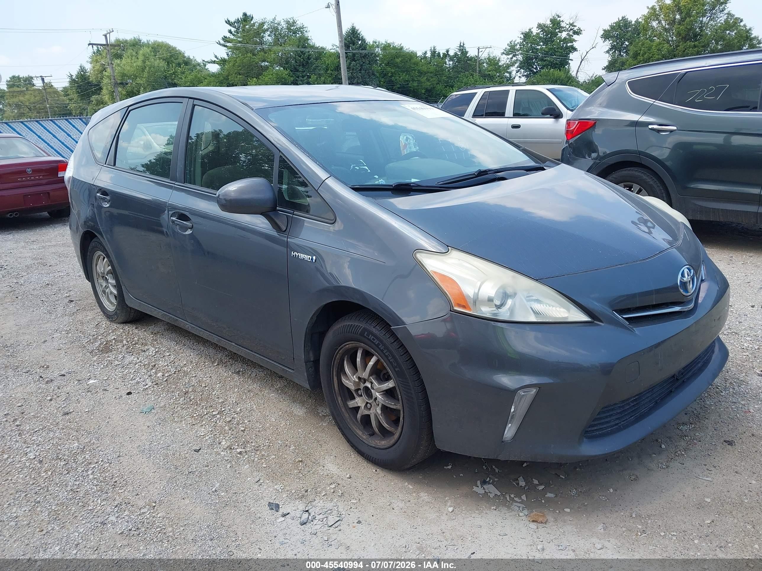 2013 Toyota Prius V Three Gray vin: JTDZN3EU9D3202040