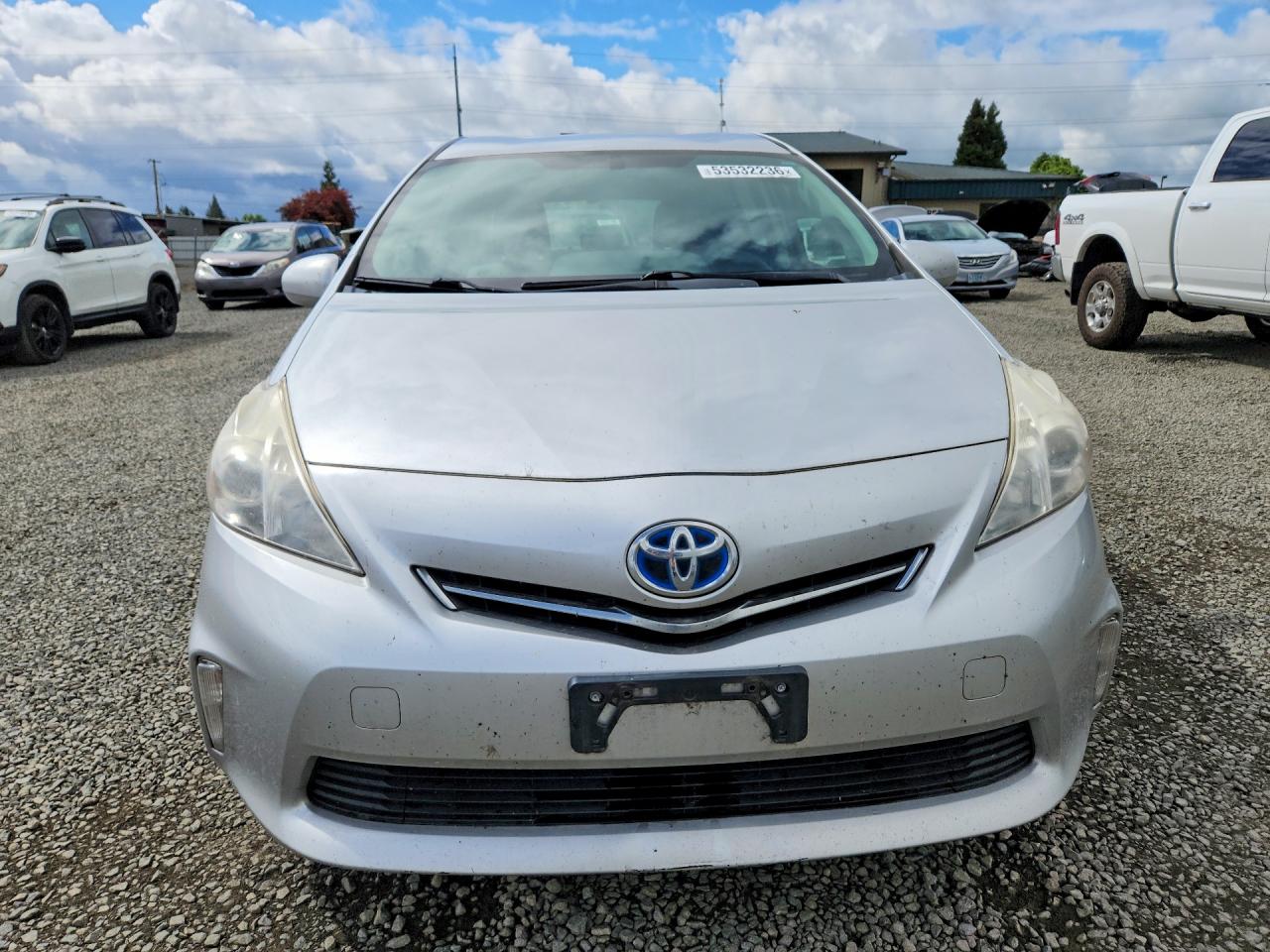 2013 Toyota Prius V Three Серый vin: JTDZN3EU9D3223437