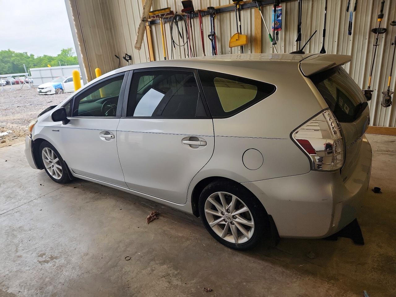 2013 Toyota Prius V Three Silver vin: JTDZN3EU9D3234633