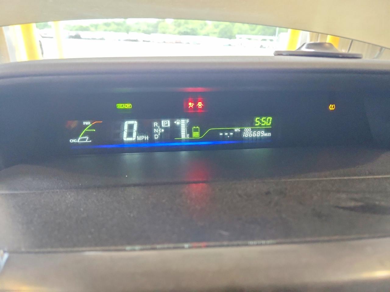 2013 Toyota Prius V Three Silver vin: JTDZN3EU9D3234633