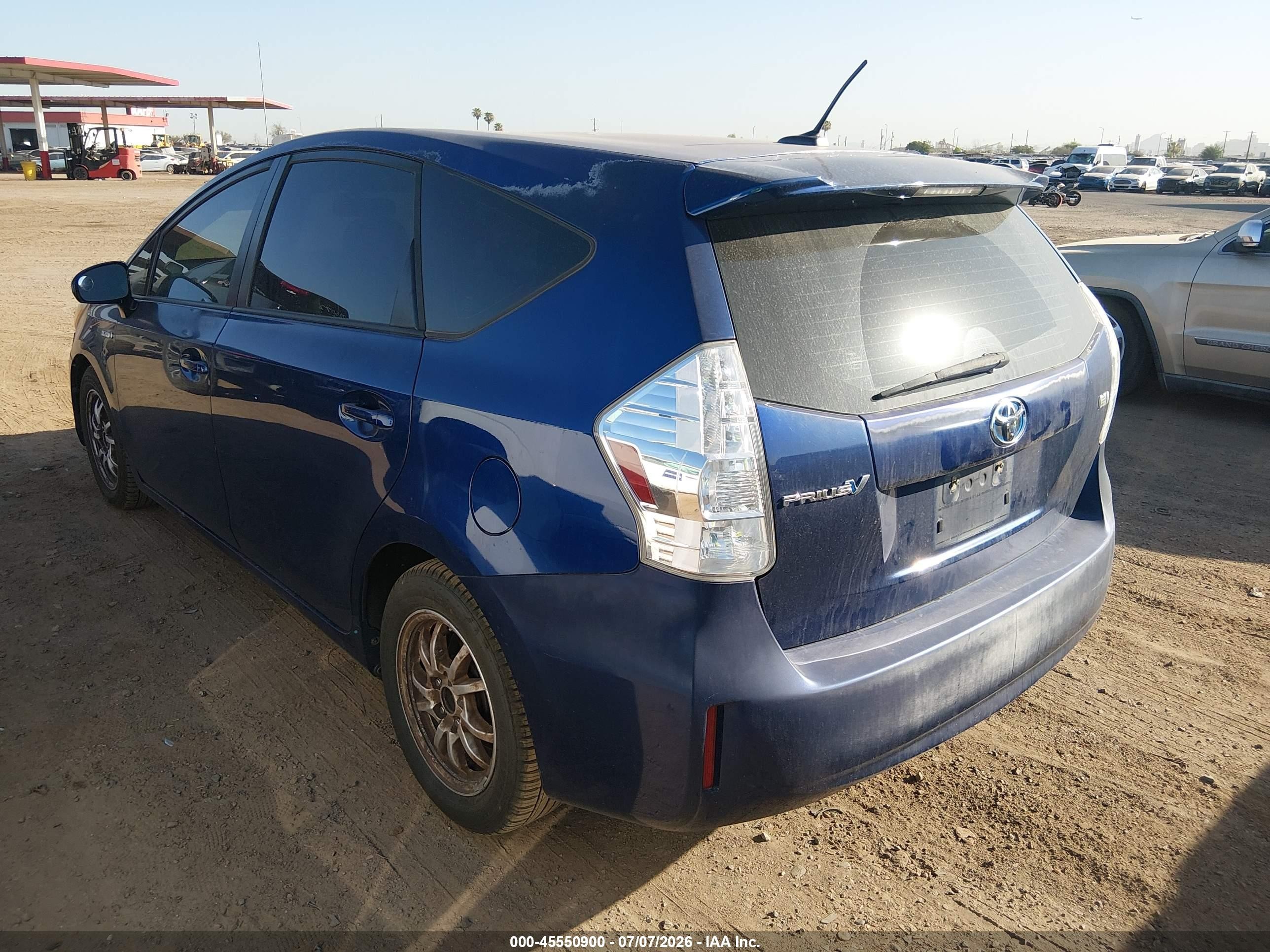 2013 Toyota Prius V Three Blue vin: JTDZN3EU9D3249679