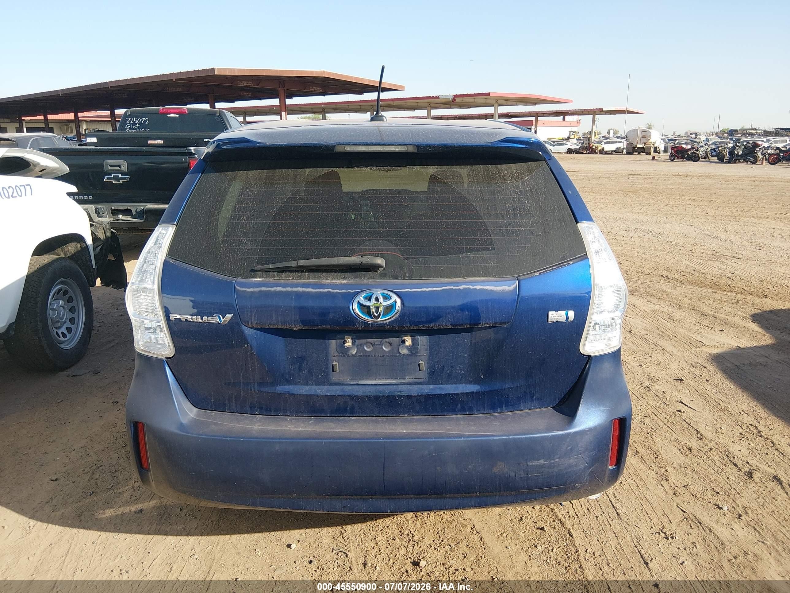 2013 Toyota Prius V Three Blue vin: JTDZN3EU9D3249679