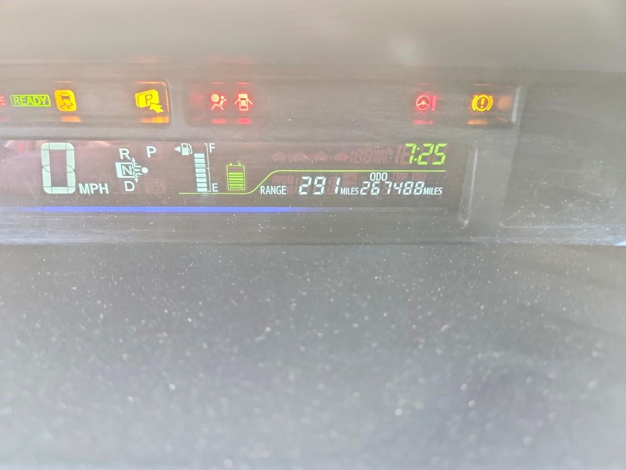 2014 Toyota Prius V Five Red vin: JTDZN3EU9E3295384