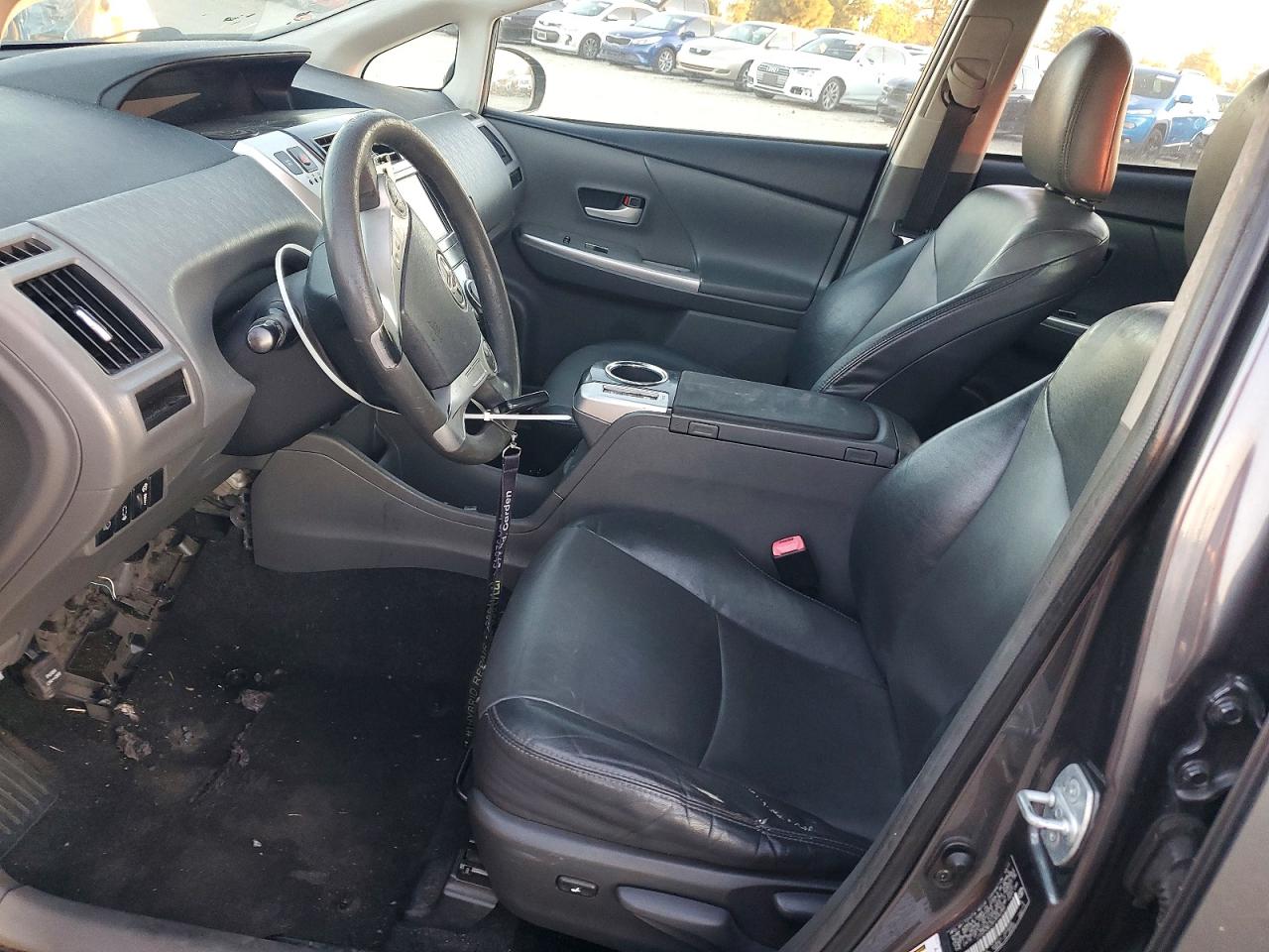 2012 Toyota Prius V Серый vin: JTDZN3EUXC3040384