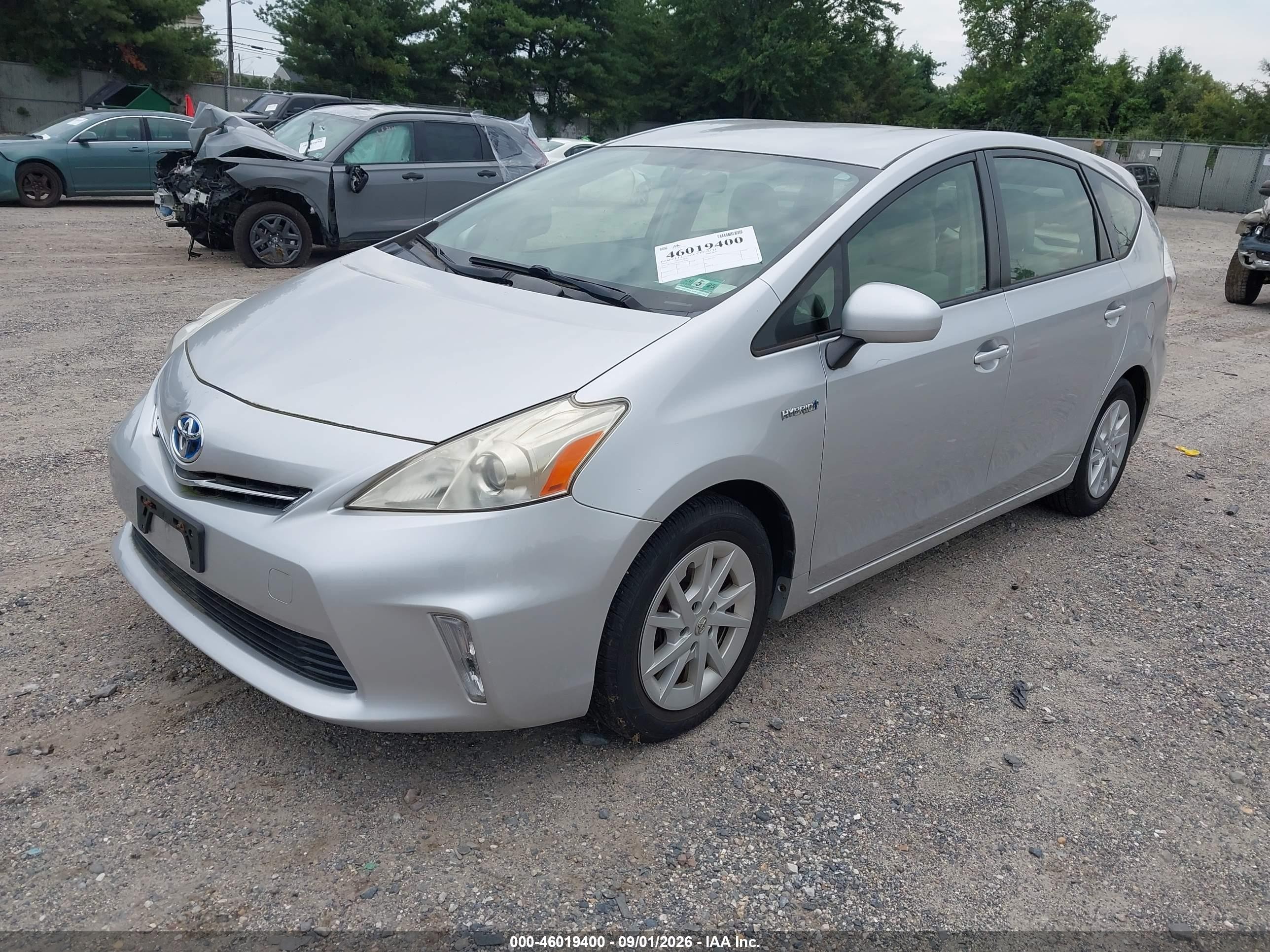2012 Toyota Prius V Three Silver vin: JTDZN3EUXC3119263