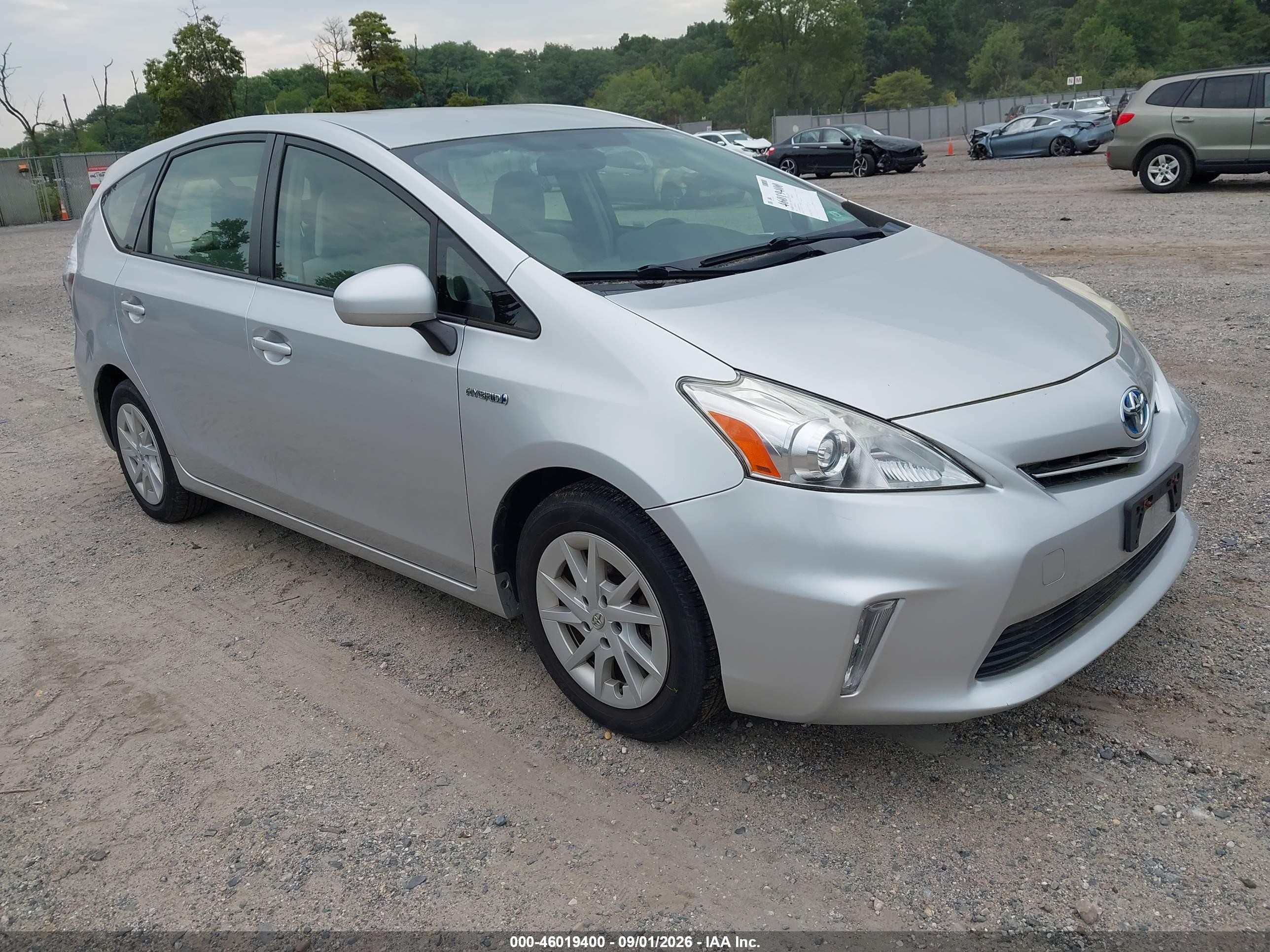 2012 Toyota Prius V Three Silver vin: JTDZN3EUXC3119263