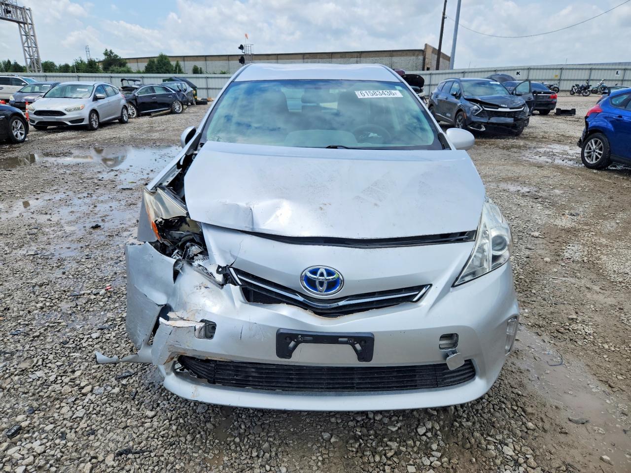 2012 Toyota Prius V Three Silver vin: JTDZN3EUXC3162159