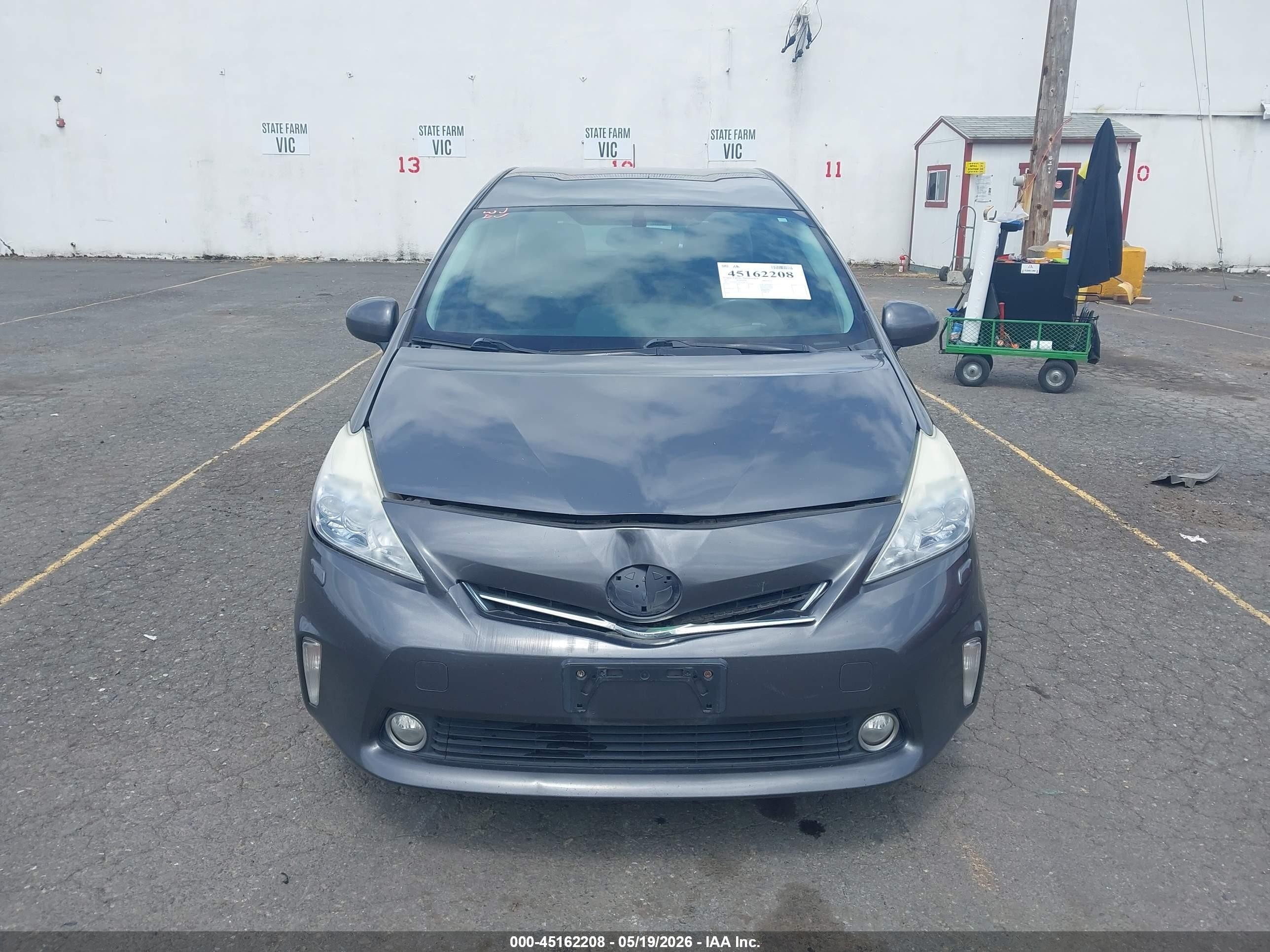 2012 Toyota Prius V Five Gray vin: JTDZN3EUXC3166132