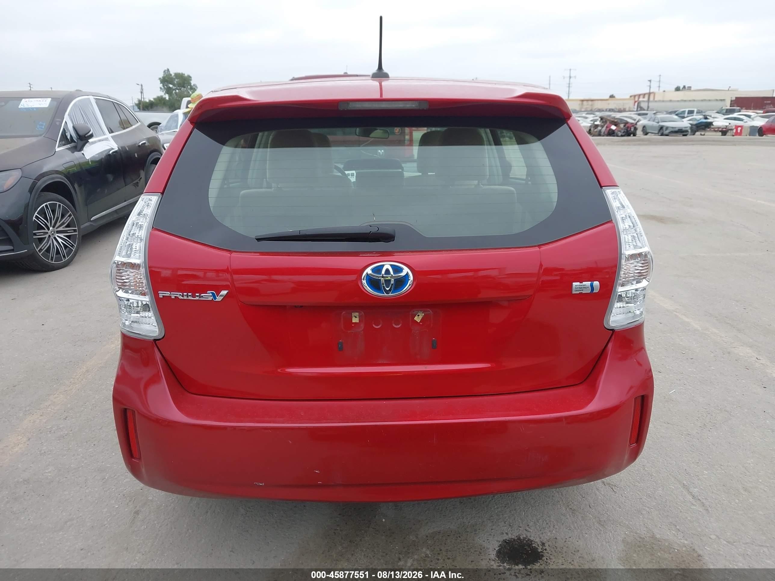 2013 Toyota Prius V Three Red vin: JTDZN3EUXD3194207