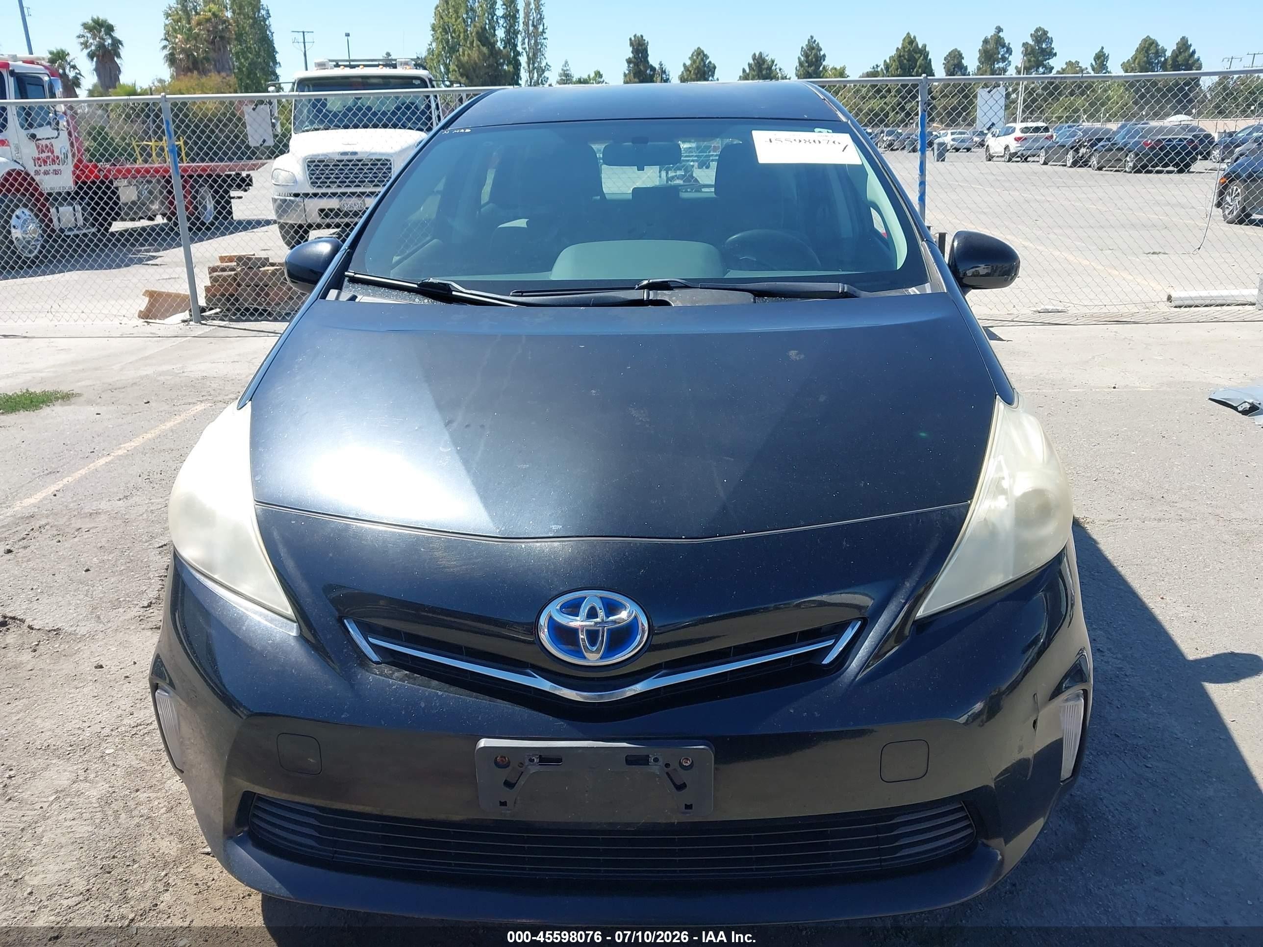 2013 Toyota Prius V Three Black vin: JTDZN3EUXD3203486