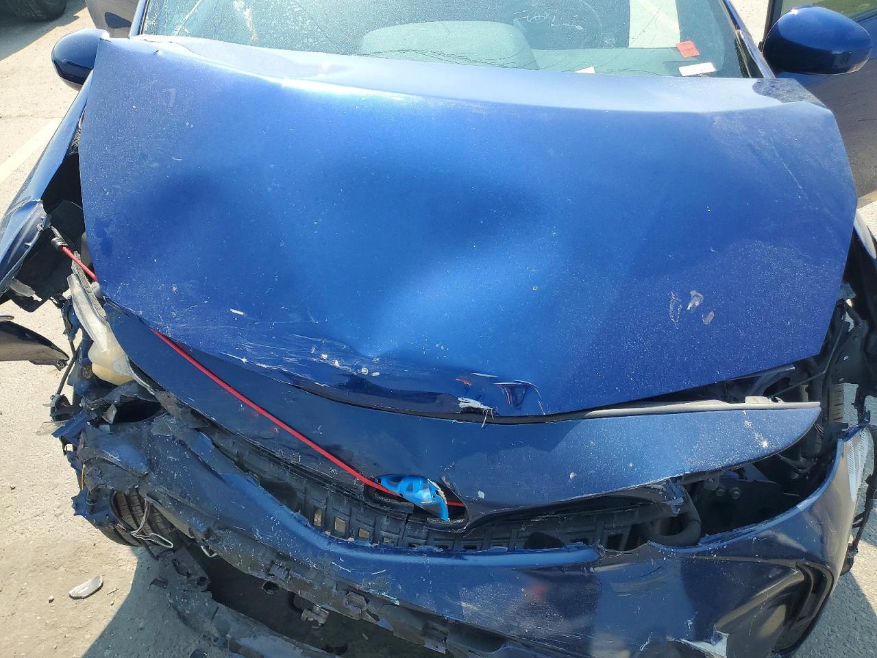 2015 Toyota Prius V Two Blue vin: JTDZN3EUXFJ033127
