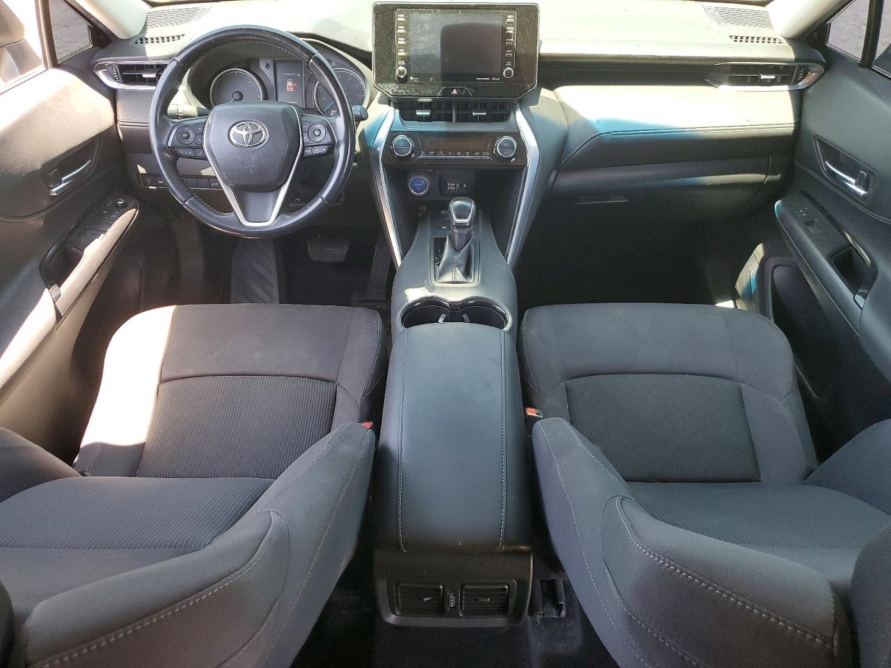 2021 Toyota Venza Le Black vin: JTEAAAAH0MJ043633