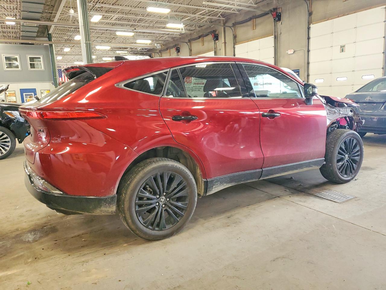 2024 Toyota Venza Nightshade Edition Red vin: JTEAAAAH0RJ187738