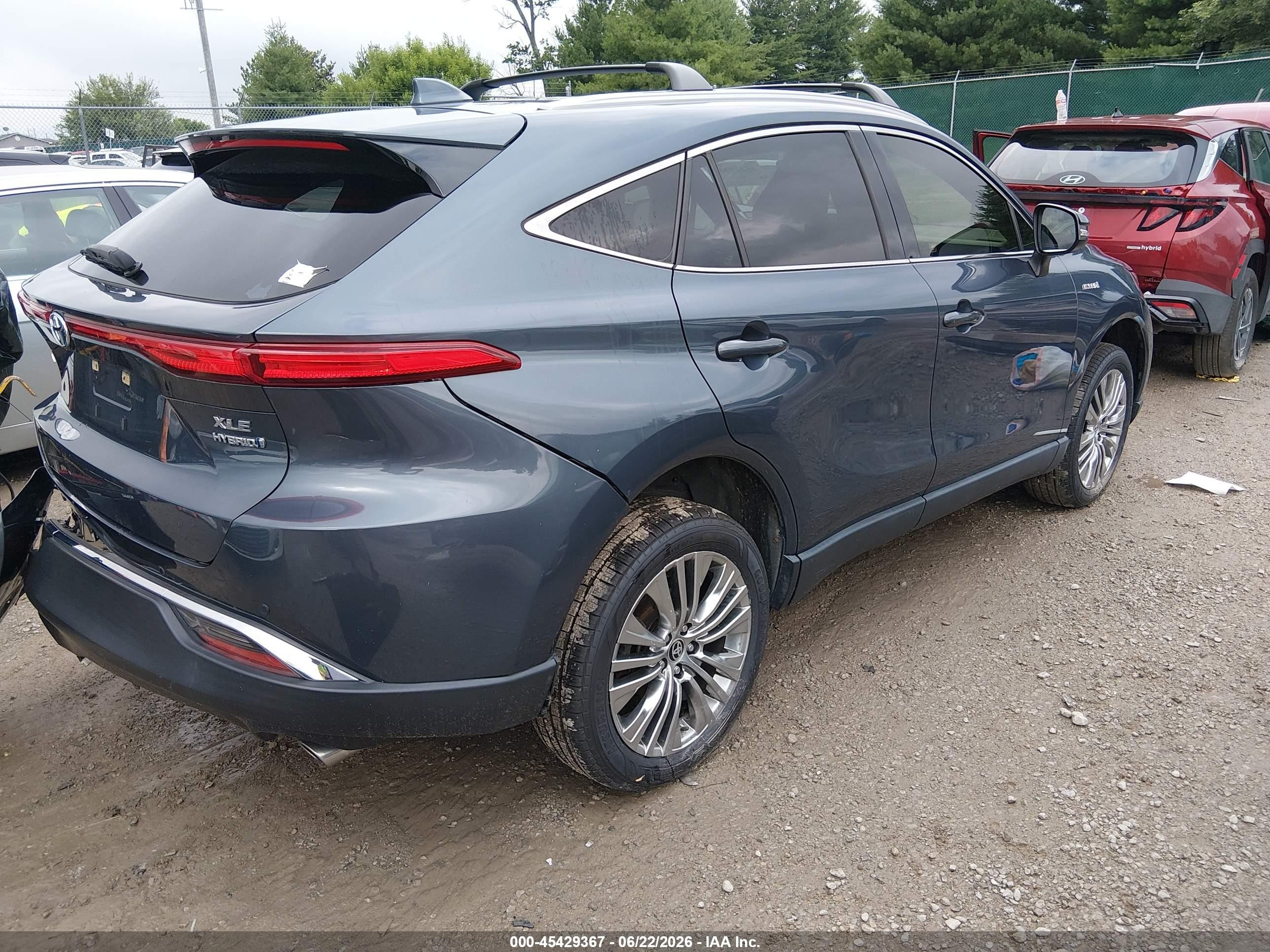 2021 Toyota Venza Xle Синий vin: JTEAAAAH2MJ006776