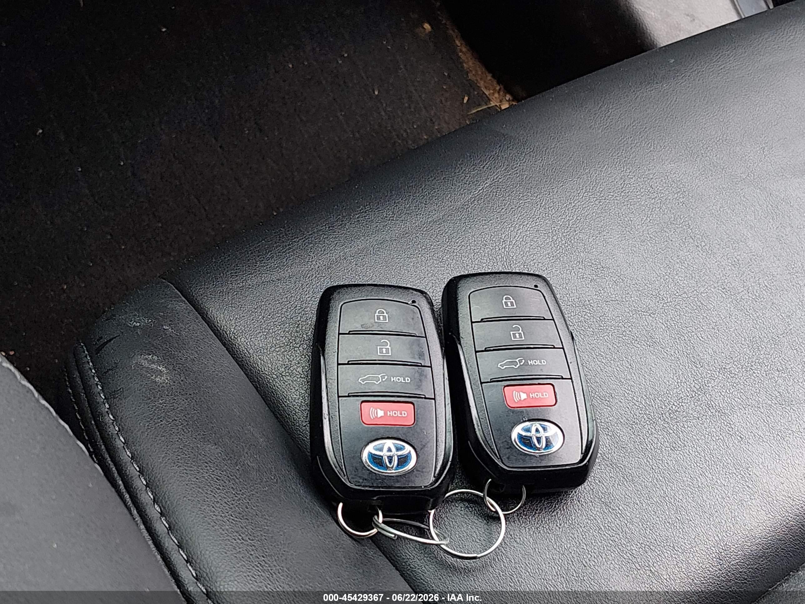 2021 Toyota Venza Xle Синий vin: JTEAAAAH2MJ006776