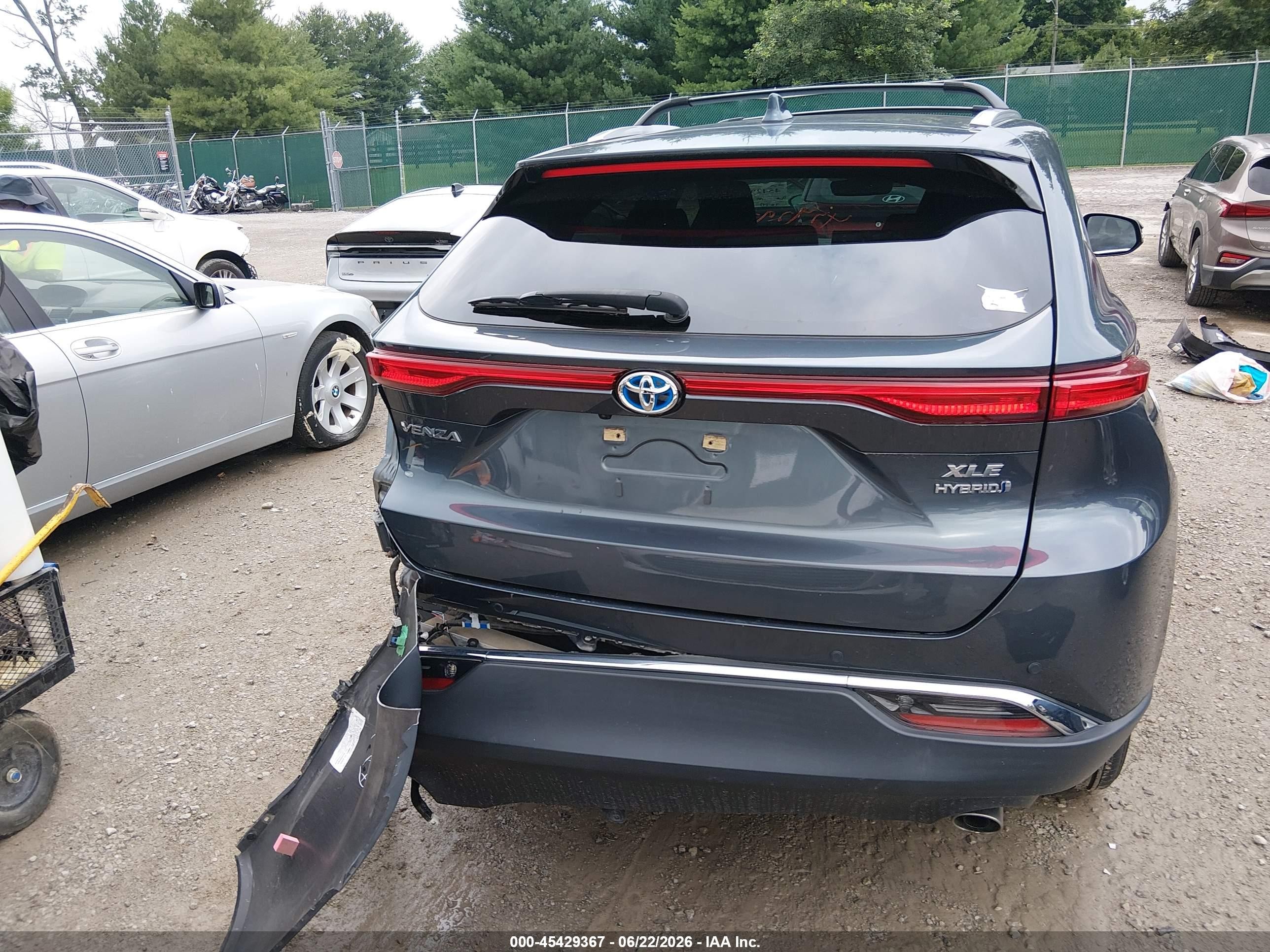 2021 Toyota Venza Xle Синий vin: JTEAAAAH2MJ006776