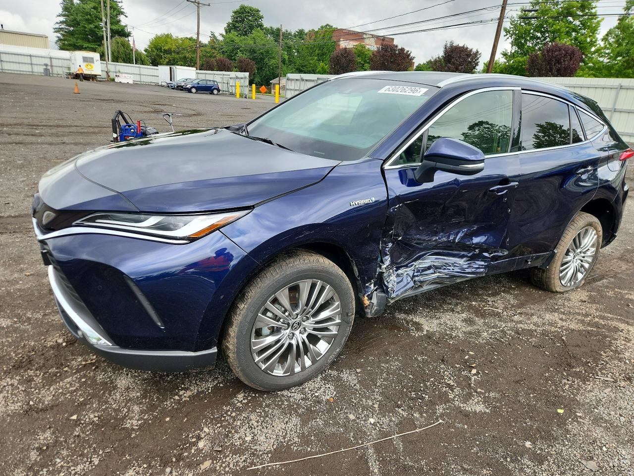 2021 Toyota Venza Xle Blue vin: JTEAAAAH3MJ005829