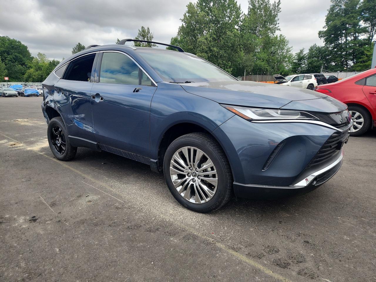 2022 Toyota Venza Xle Синий vin: JTEAAAAH3NJ116401