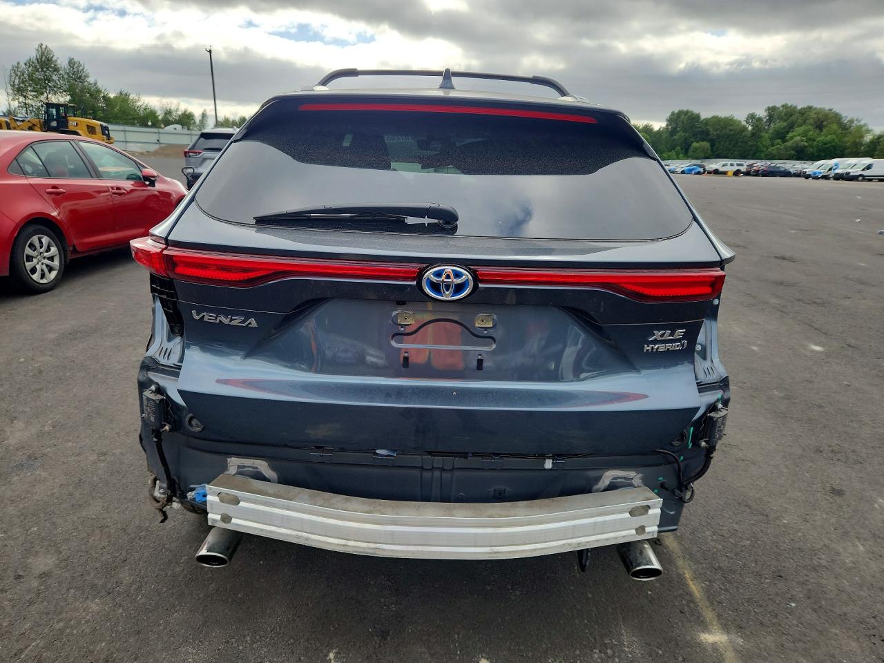 2022 Toyota Venza Xle Синий vin: JTEAAAAH3NJ116401
