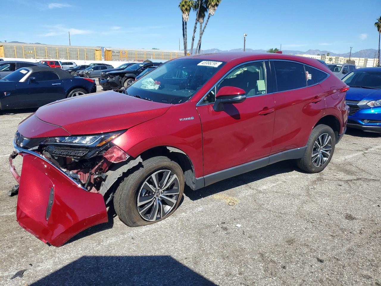 2021 Toyota Venza Le Red vin: JTEAAAAH4MJ078403